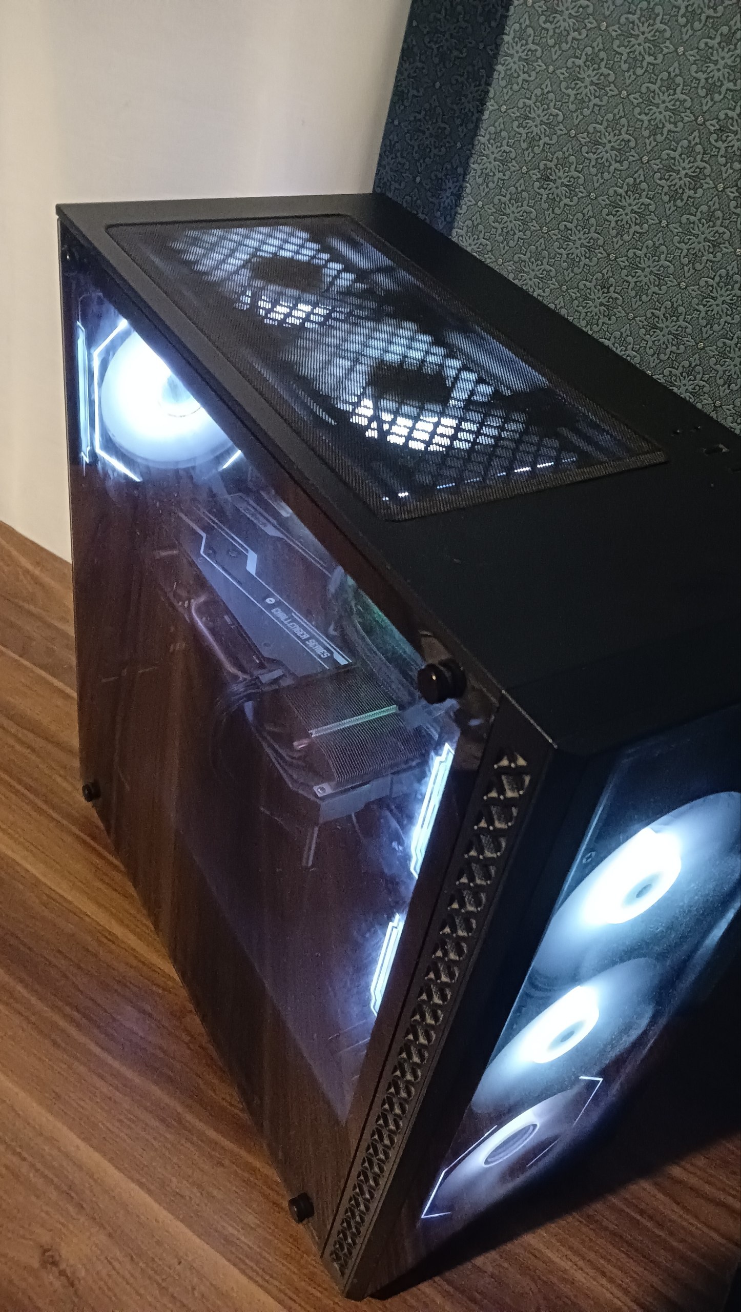 Игровой ПК: AMD Ryzen 5 7600 + ASRock RX 7600 OC 8GB