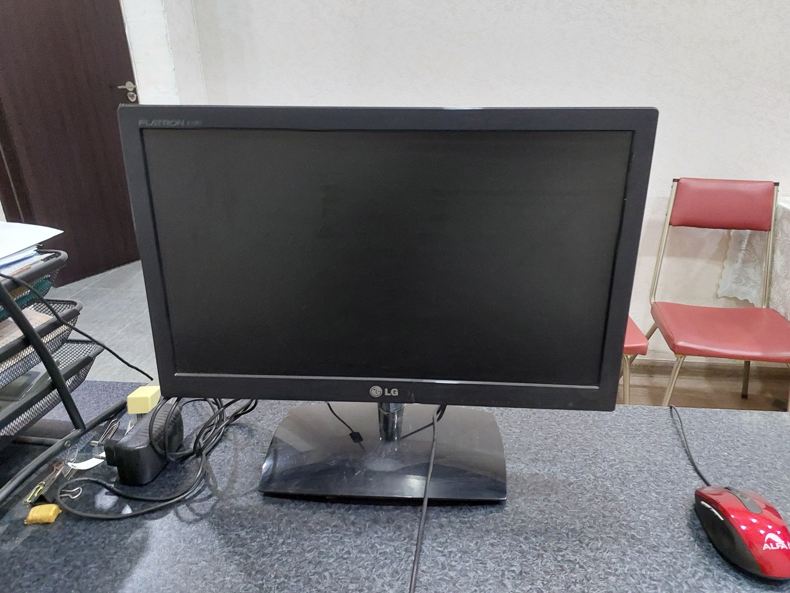 Монитор LG