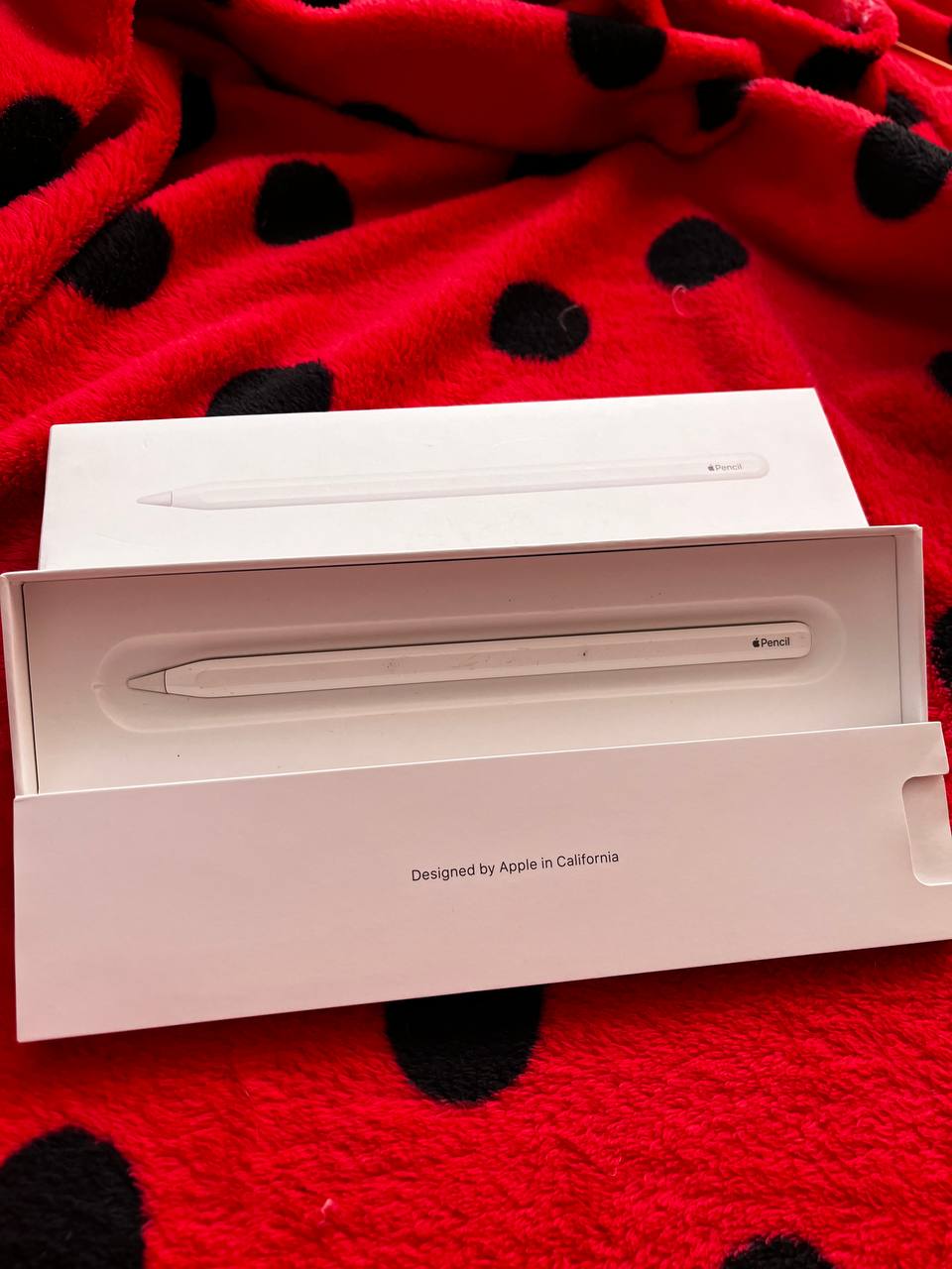 Оригинальный аксессуар для iPad (совместим с Air, mini, Pro)