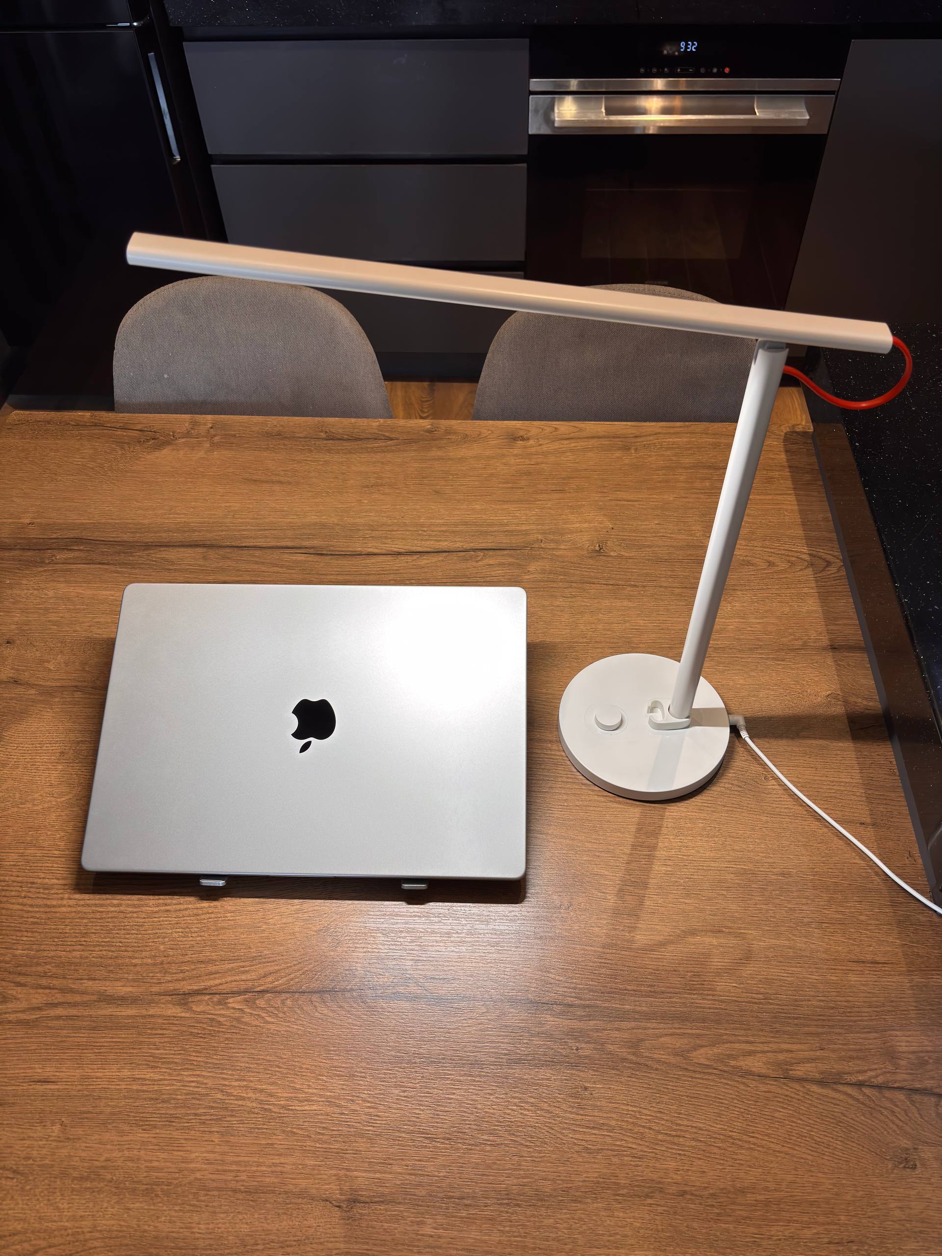 Настольная лампа Xiaomi Mi LED Desk Lamp 1S