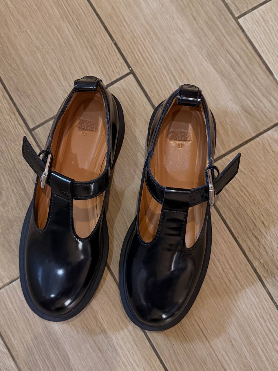 ZARA туфли-балетки Mary Jane с ремешком, р. 37