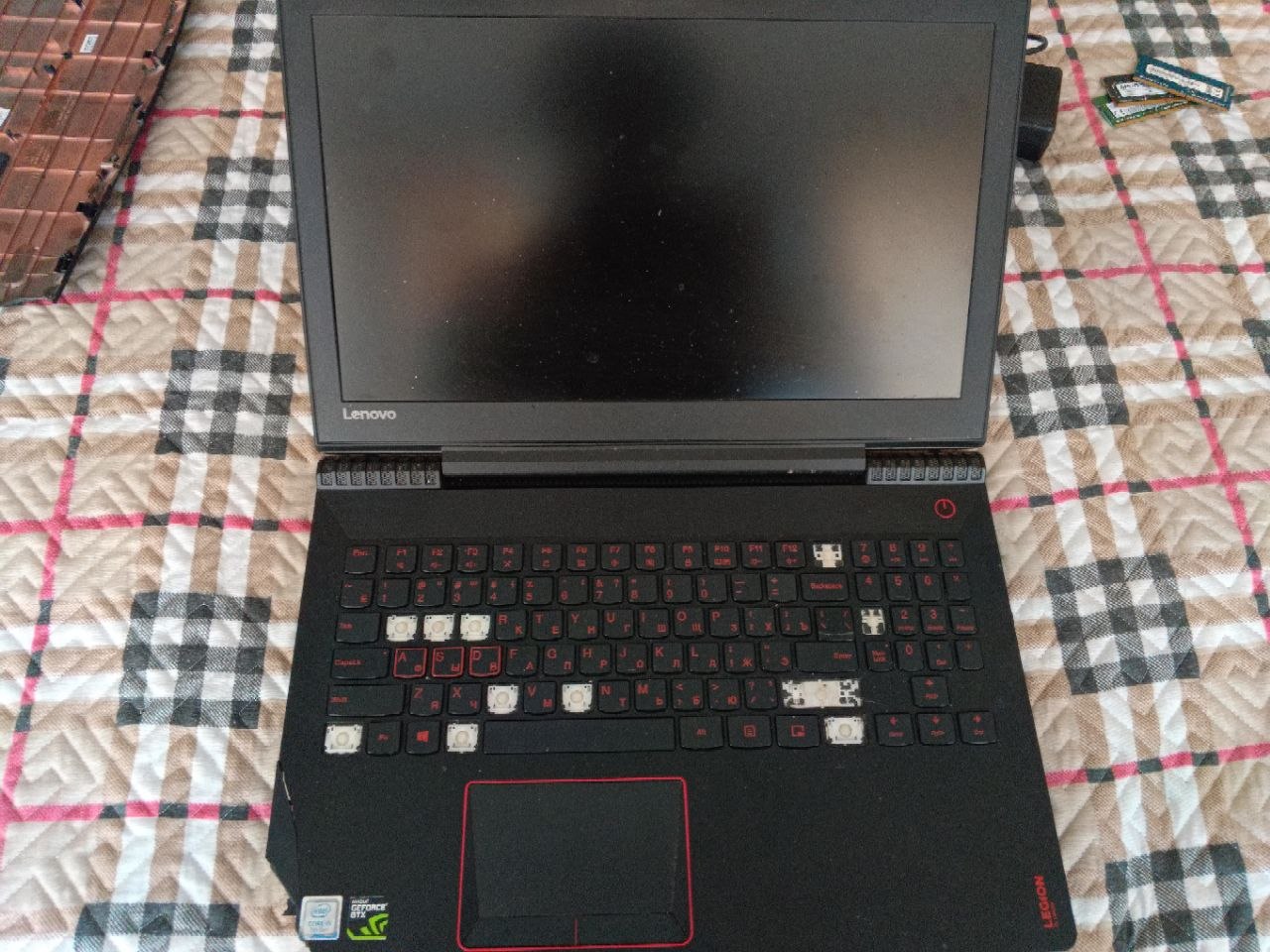 Игровой ноутбук Lenovo Legion Y520 на запчасти