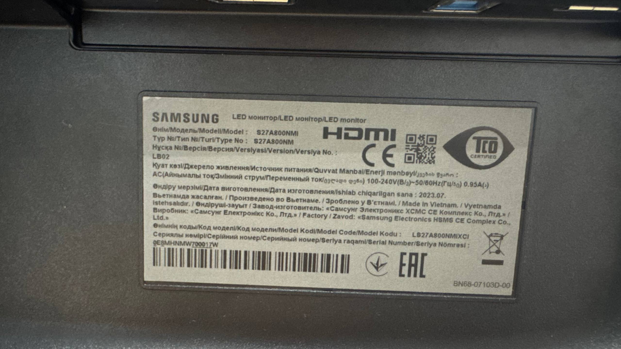 Монитор Samsung ViewFinity S8 27" 4K UHD IPS (LS27A800N)