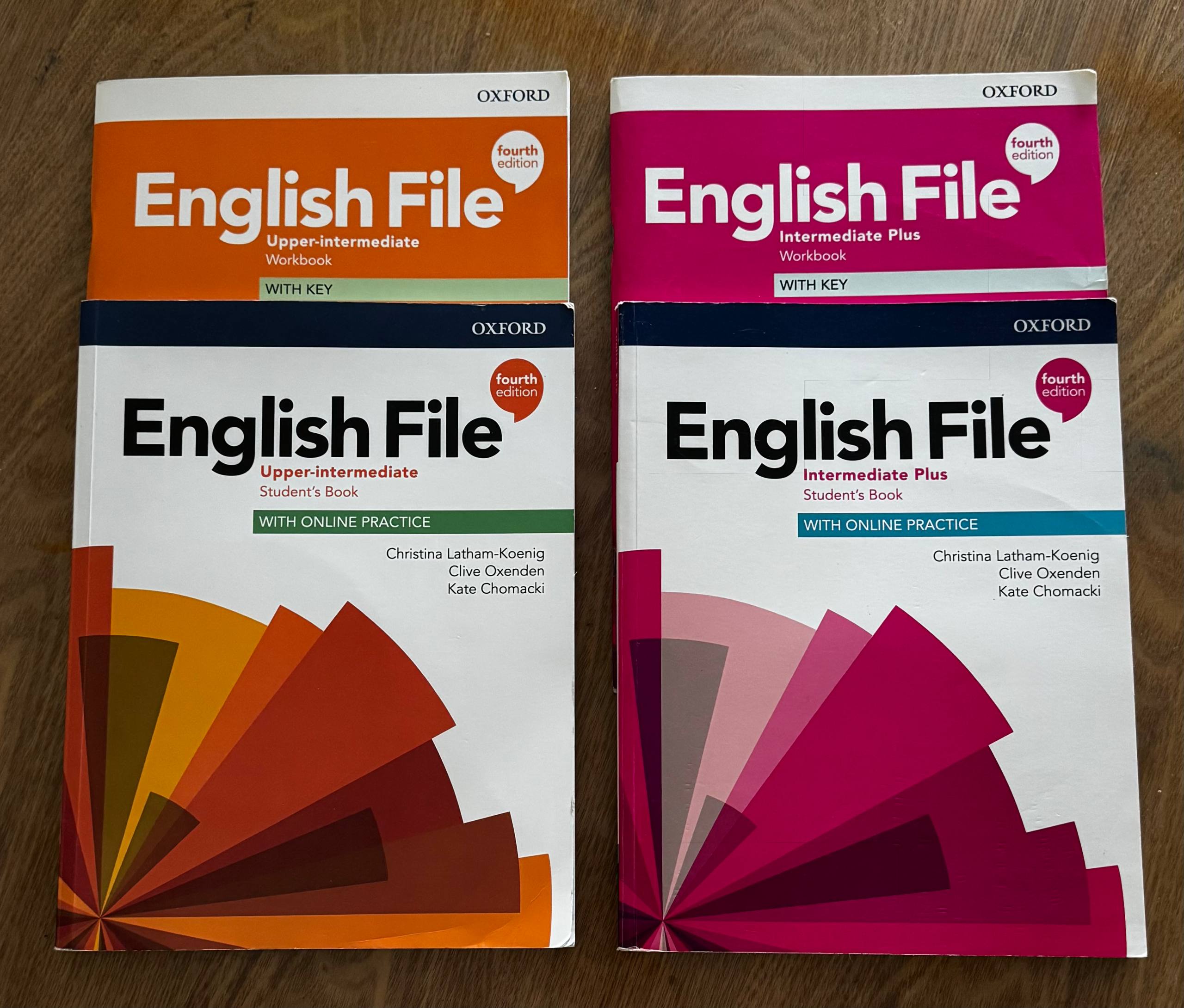 English File OXFORD Upper-intermediate / Intermediate Plus Workbook / Student's 