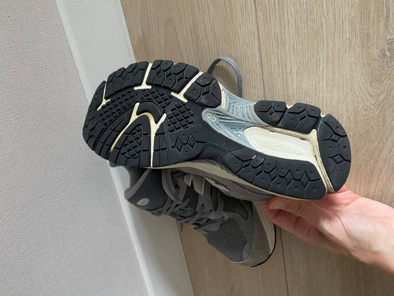 Кроссовки New Balance 2002 детские, размер 38 EU
