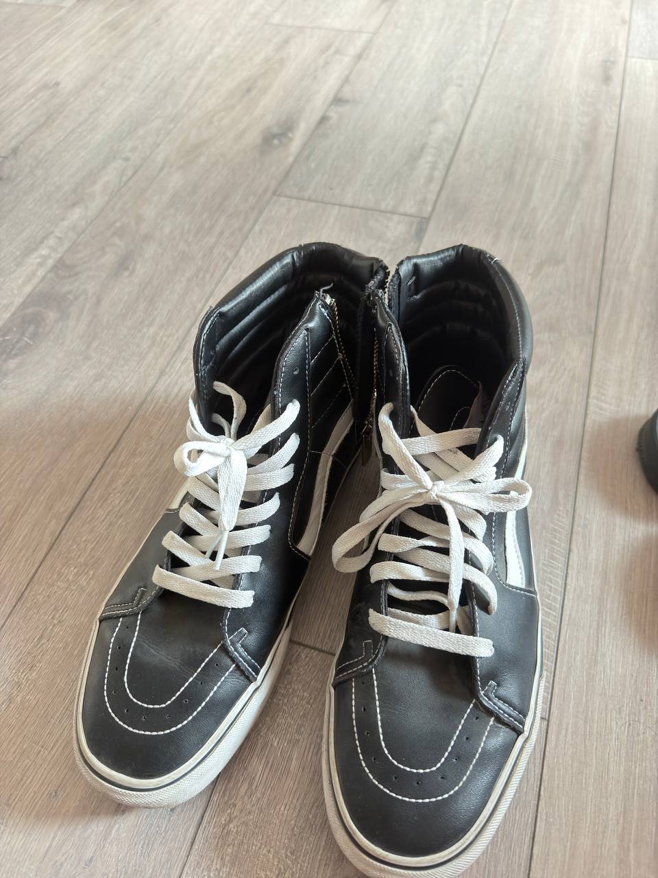 Vans Sk8-Hi Black/White, размер 43