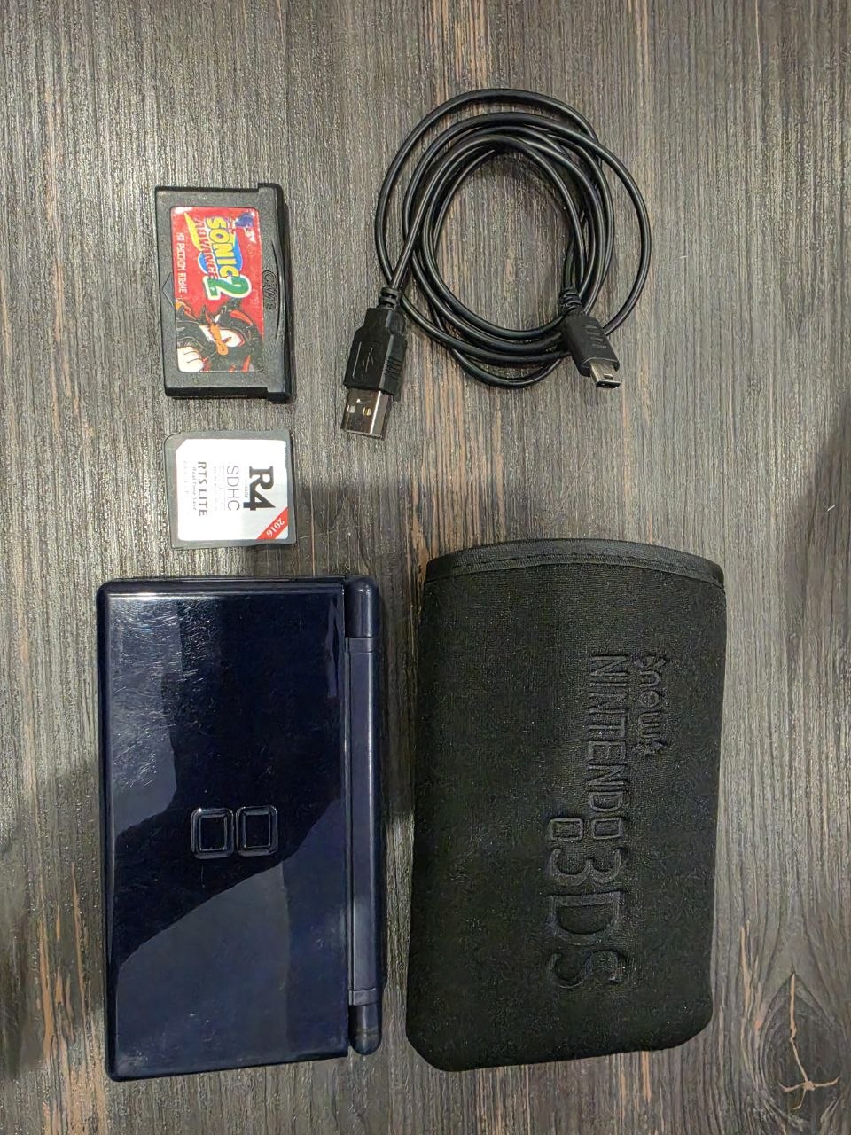 Nintendo DS Lite прошитая ретро-консоль с комплектом