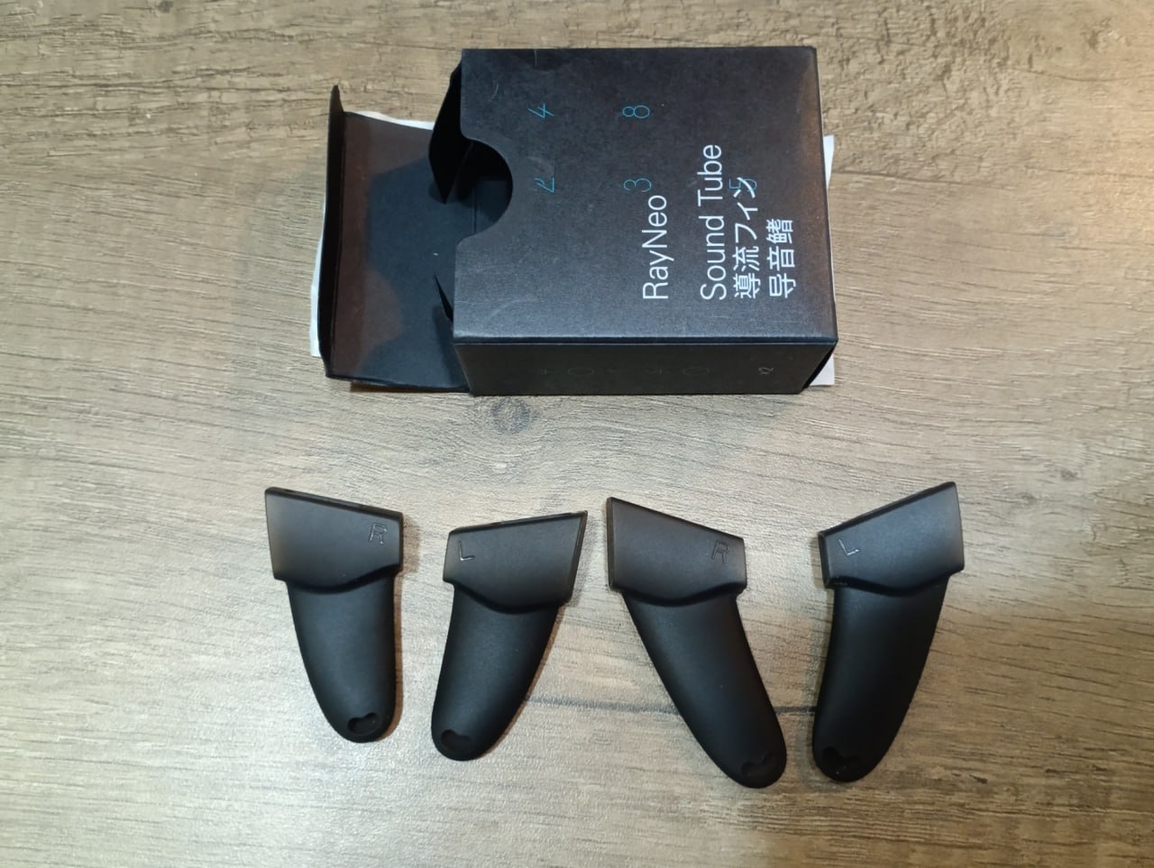 AR-очки RayNeo Air 4 Pro (полный комплект с Sound Tube)
