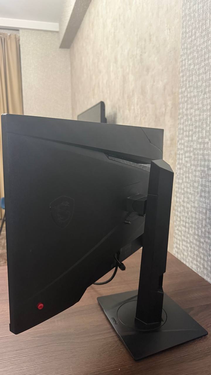 Монитор MSI G274QPX 27" 2K 240Hz IPS
