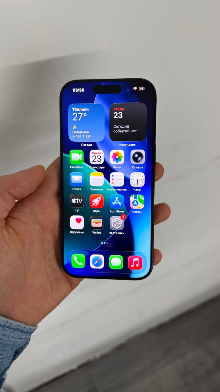 iPhone 16 Pro Max 256GB SIM + eSIM