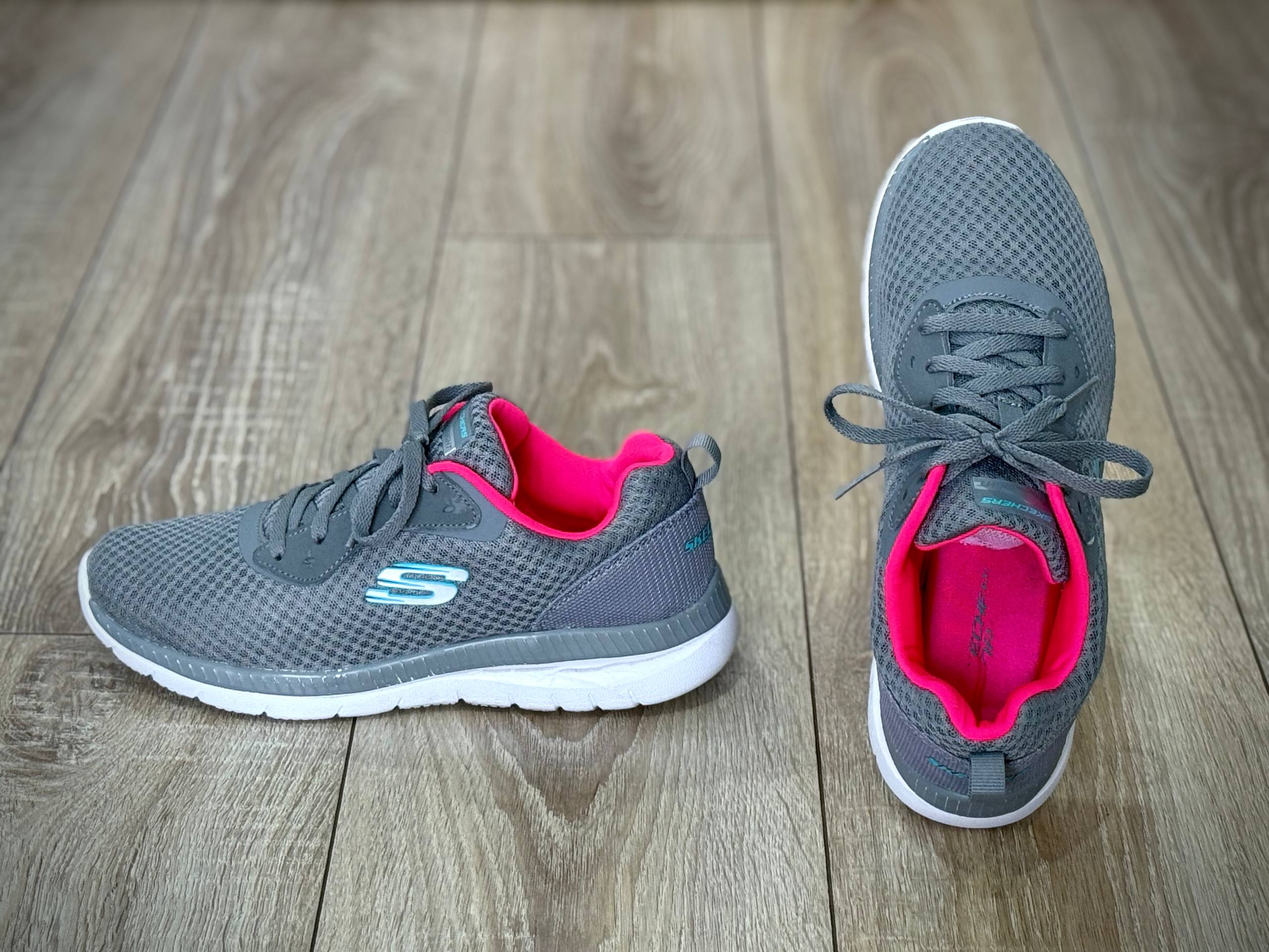 Женские кроссовки Skechers Lite-weight, EU 39