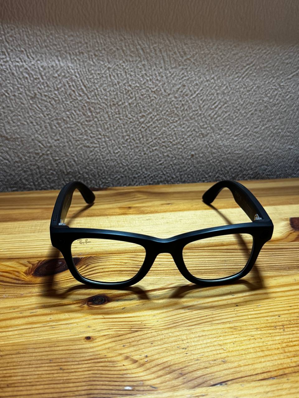 Ray-Ban Wayfarer Meta с авто-затемнением, размер M