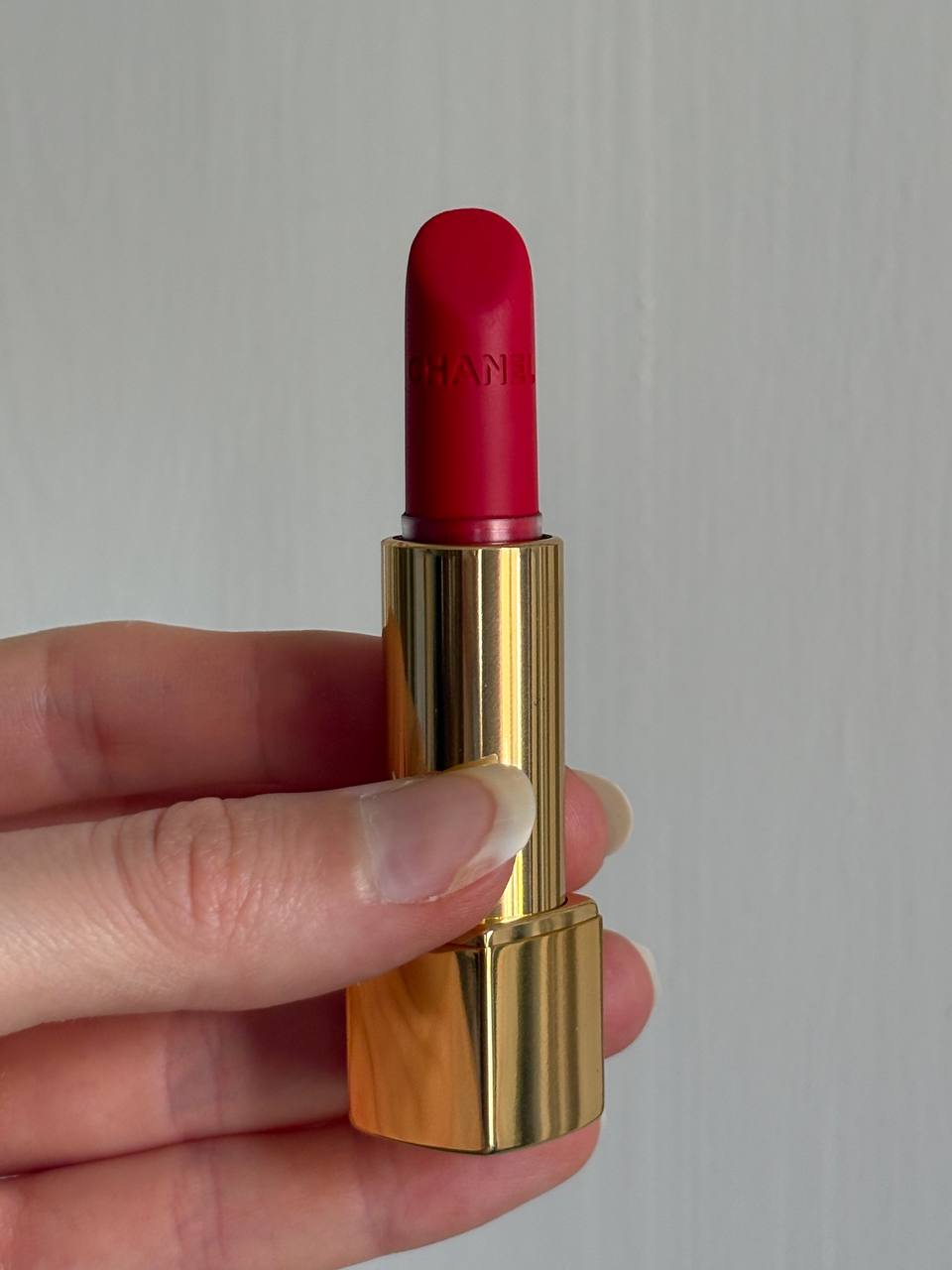 Помада Chanel Rouge Allure Velvet 47 Flamboyante