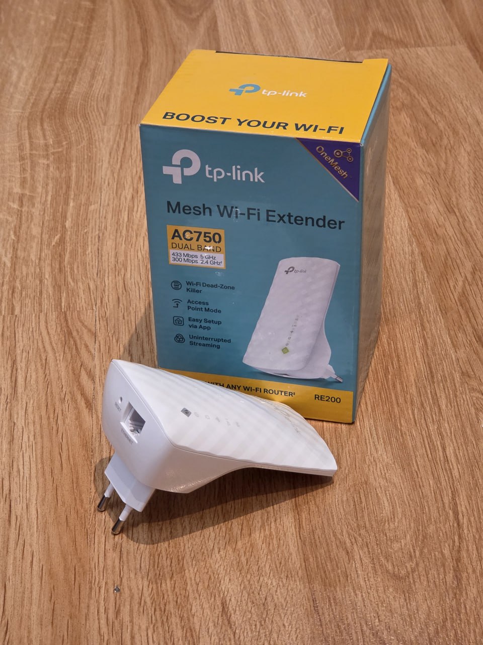 TP-Link RE200 AC750 WiFi range extender