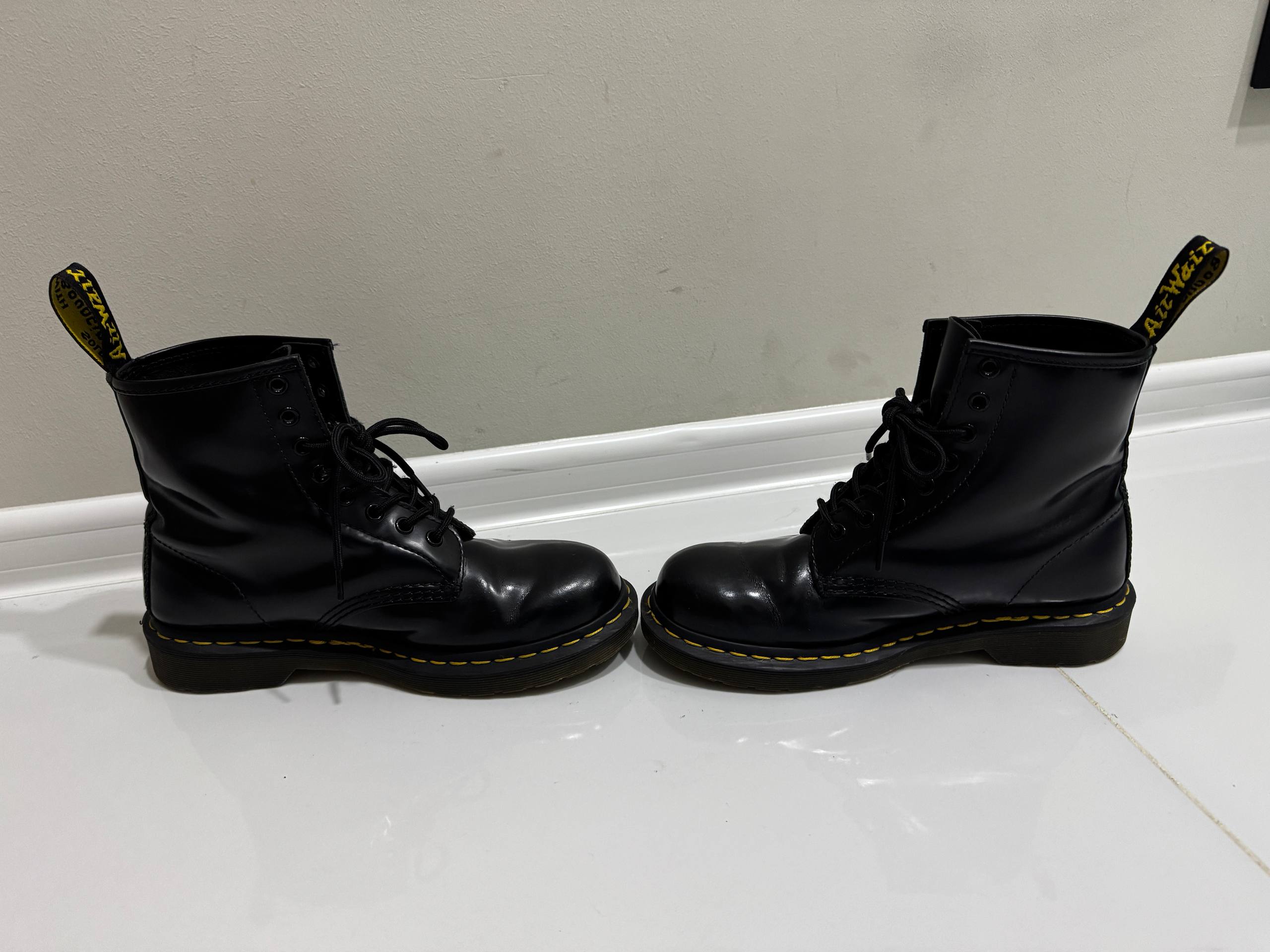 Dr. Martens 1460 черные, размер 39