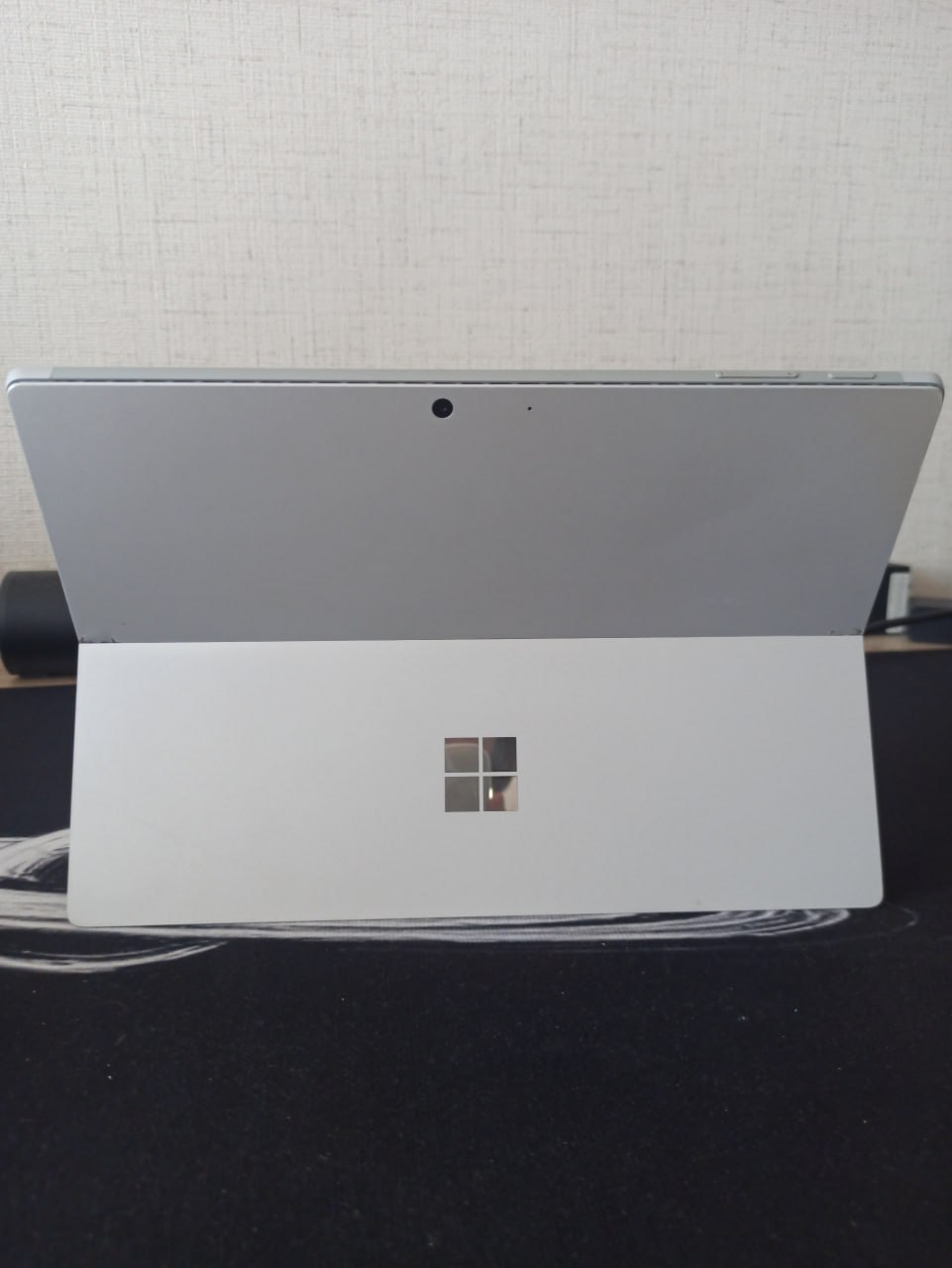 Ноутбук Microsoft Surface Pro 7 (i5-1035G4, 8/128 ГБ) с док-станцией