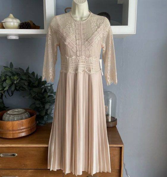 Платье Zara XS