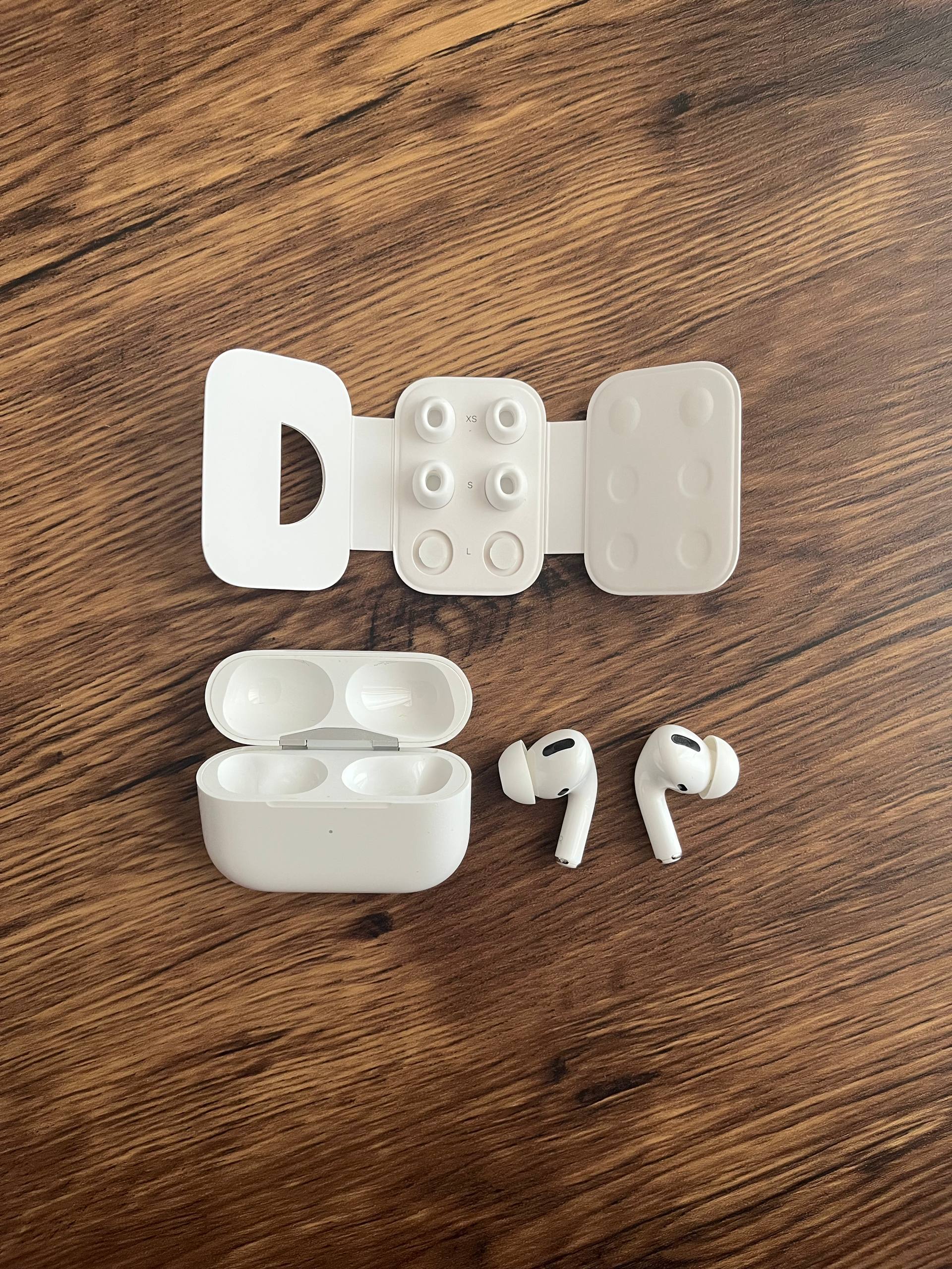 Apple AirPods Pro 1