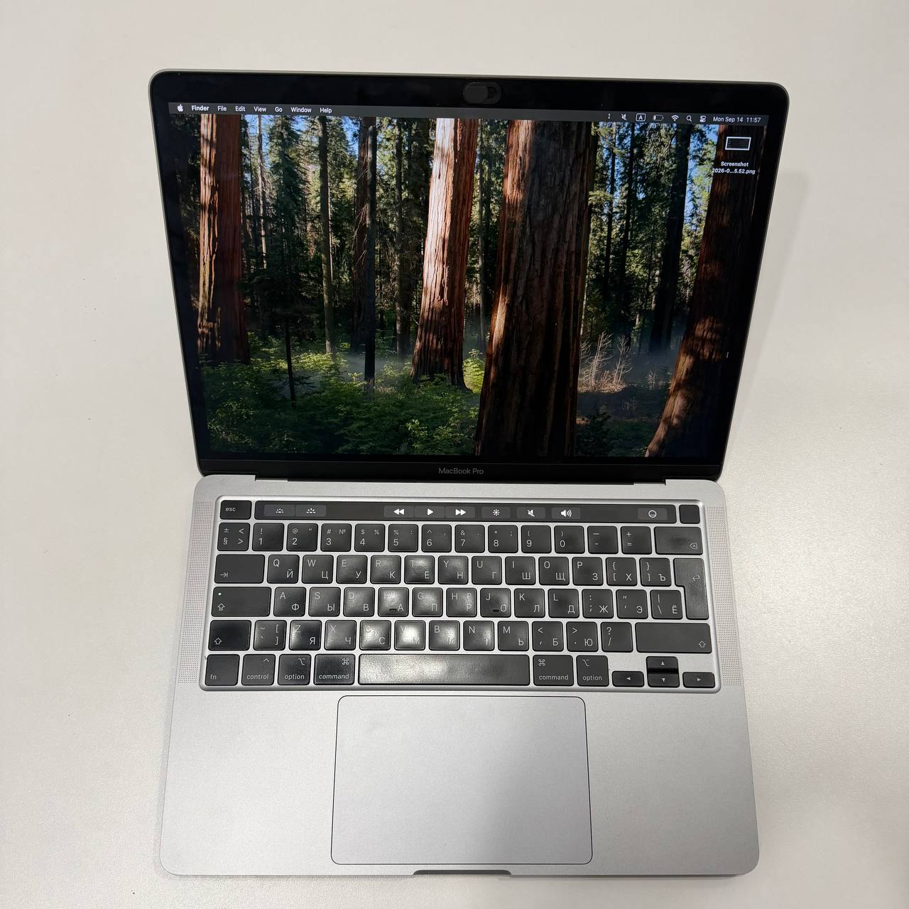 MacBook Pro 13 2020 Touch Bar (i5, 16GB, 1TB)