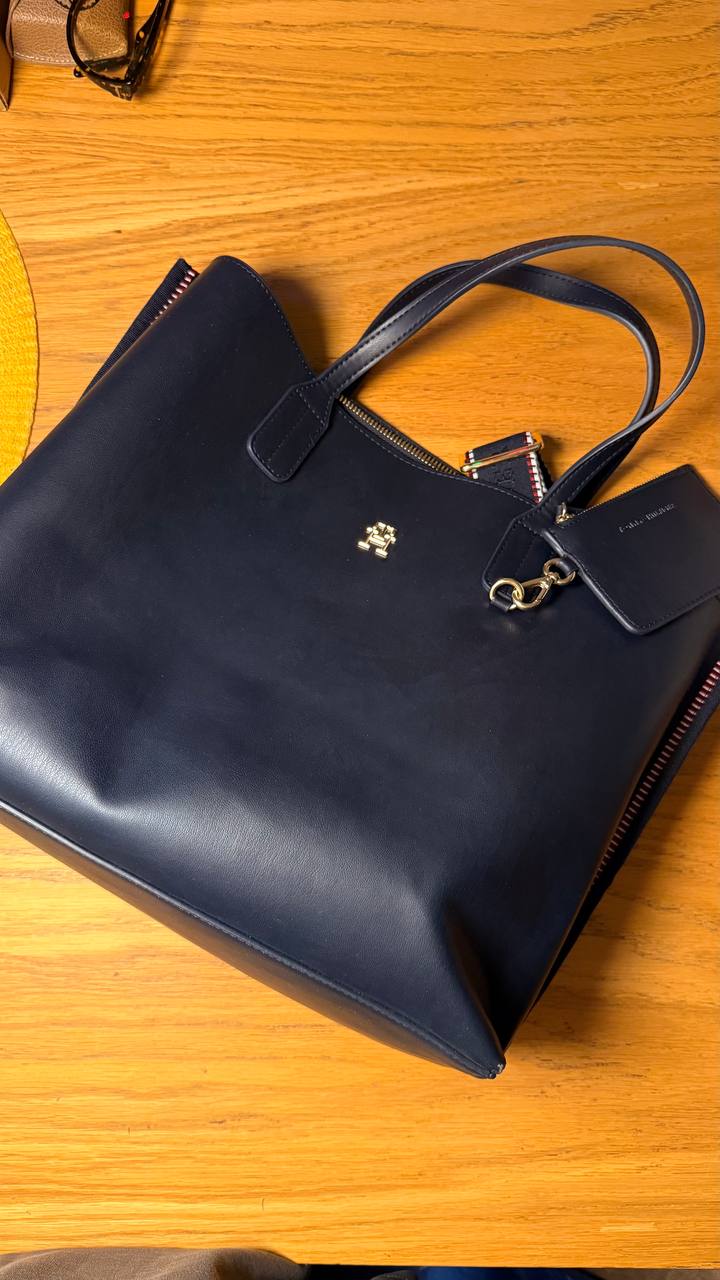 Сумка Tommy Hilfiger для ноутбука / документов