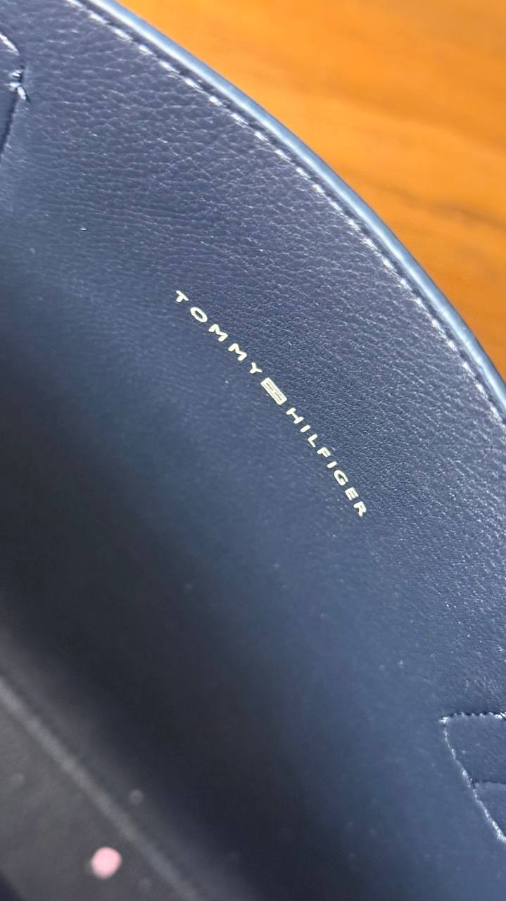Сумка Tommy Hilfiger для ноутбука / документов