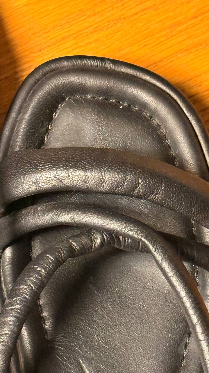 Сандалии Clarks черные 39 размер