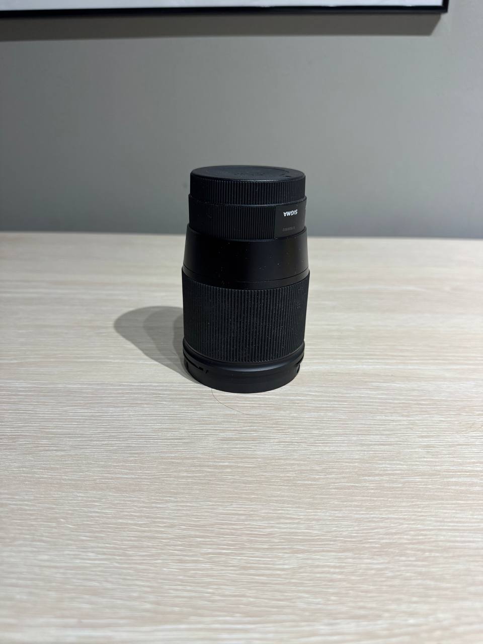 Объектив Sigma 16mm DC DN