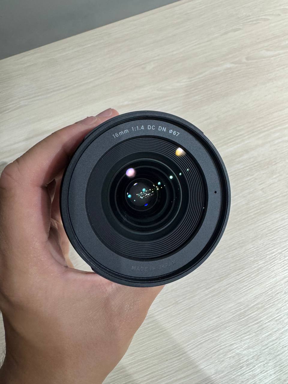 Объектив Sigma 16mm DC DN