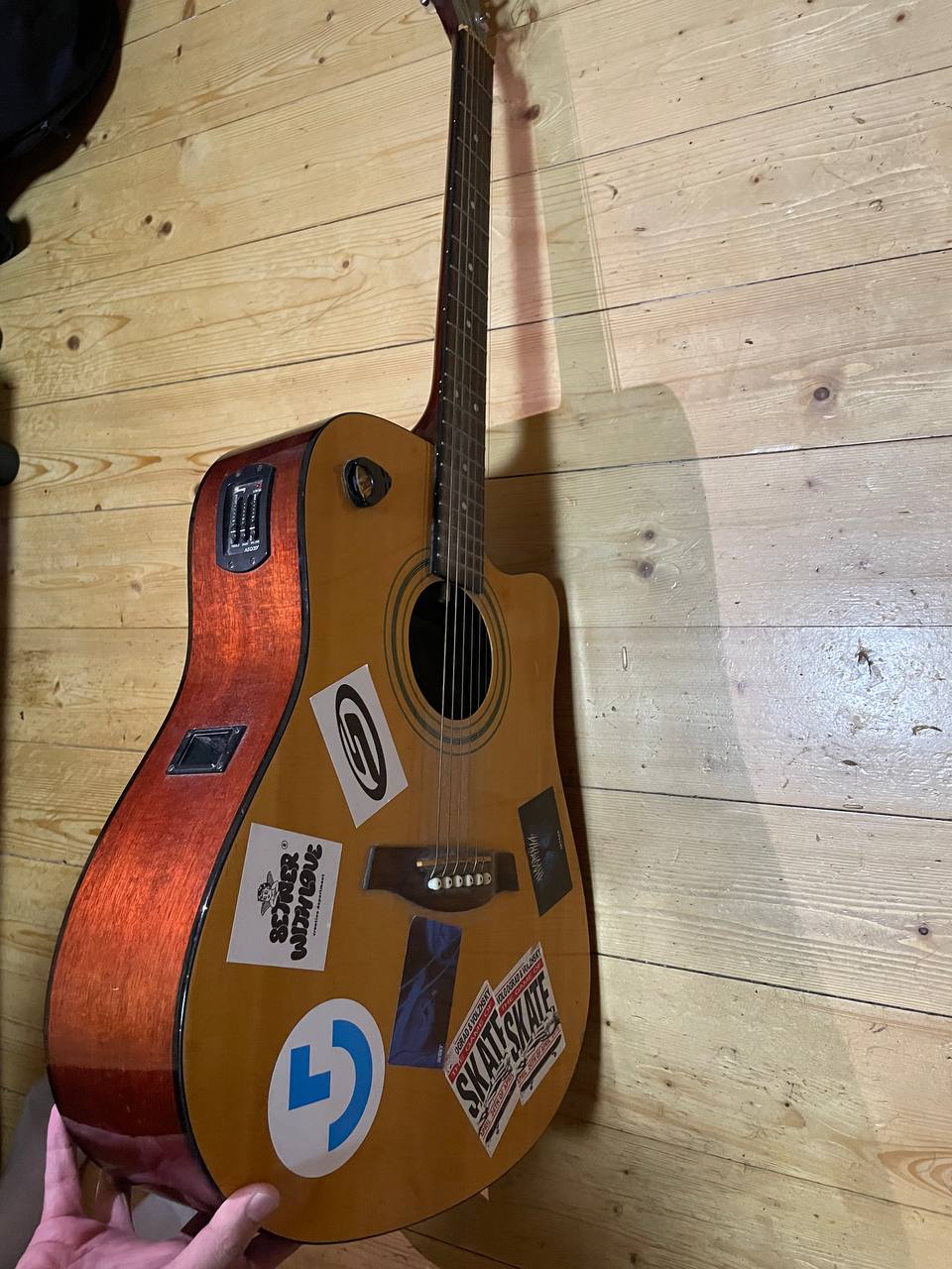 Электроакустическая гитара Ibanez V70CE-NT