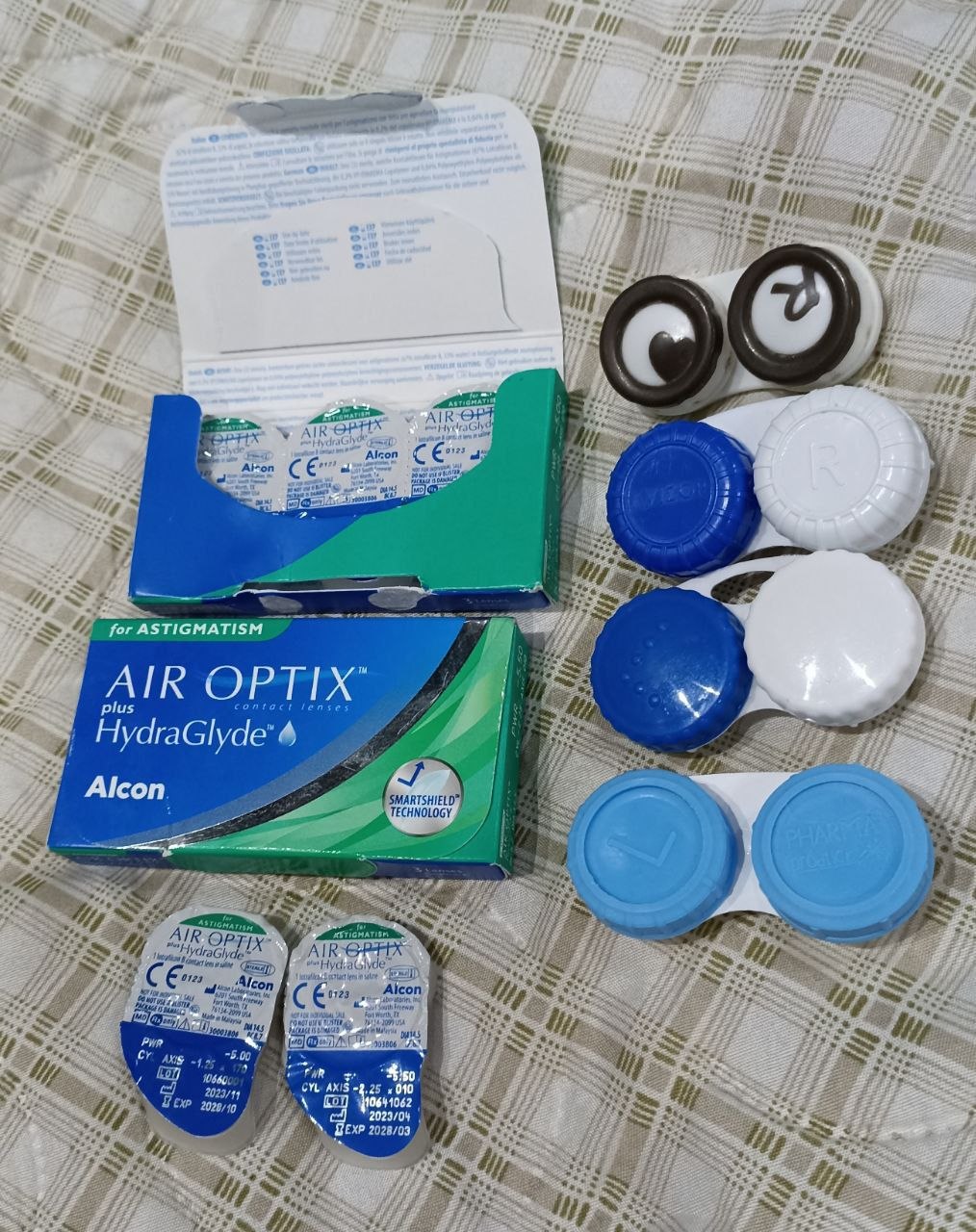 Контактные линзы Air Optix астигматические, 4 шт
