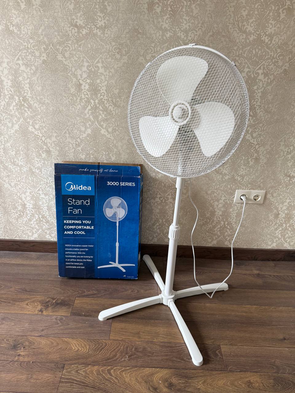 Вентилятор Midea