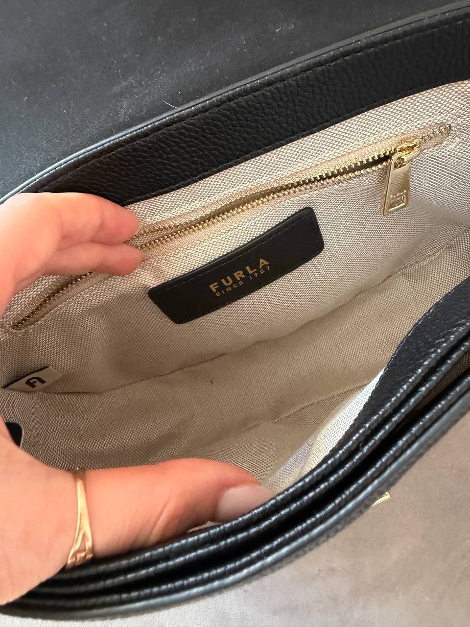 Сумка Furla Lotus Medium