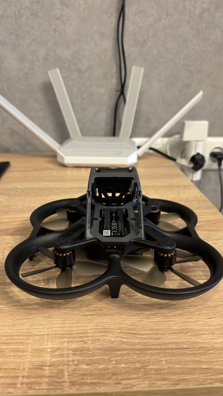 DJI Avata FPV дрон полный комплект с Goggles 2 и 2 контроллерами