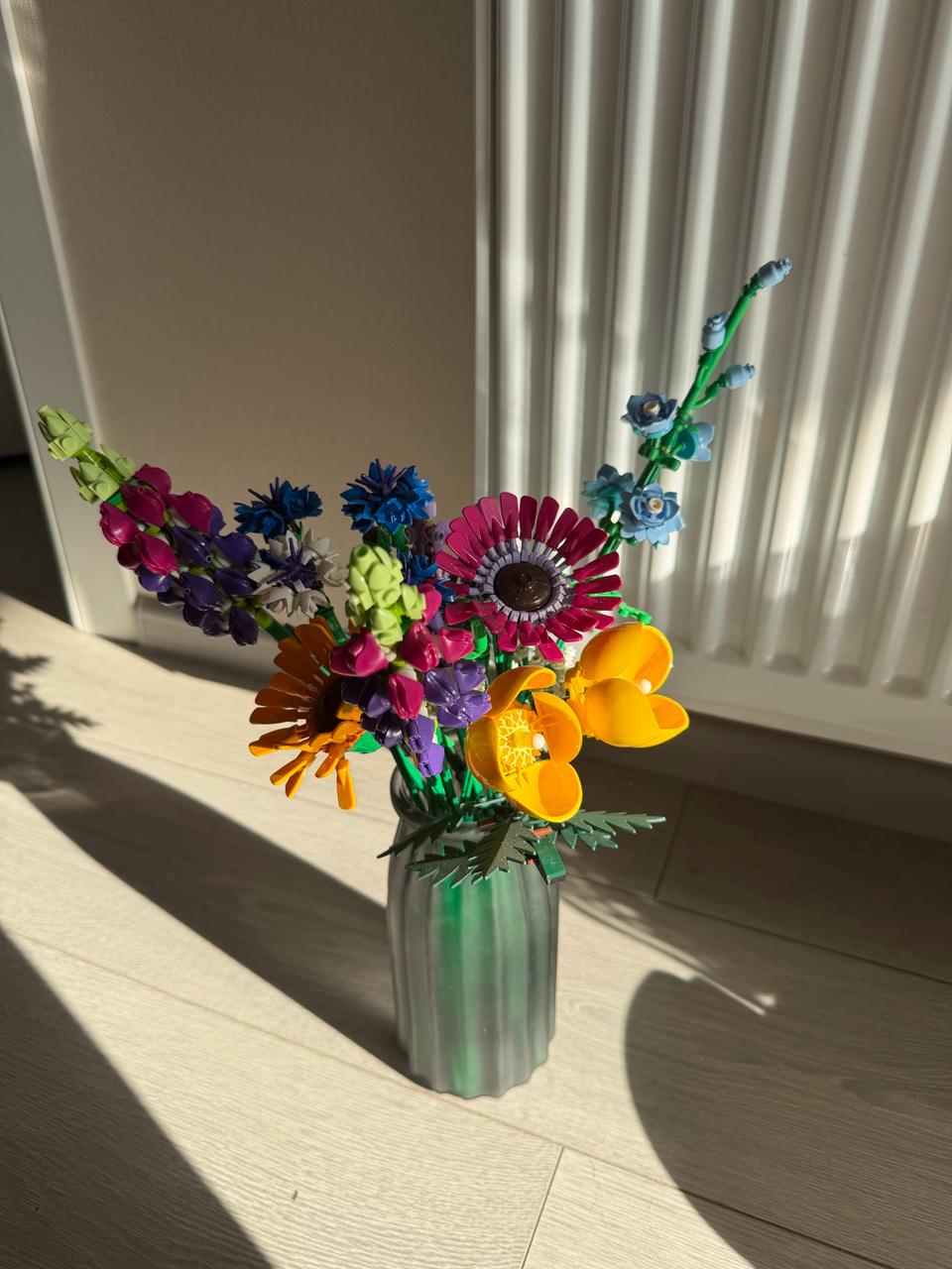 Lego Wildflower Bouquet (собранный, есть коробка и инструкция)