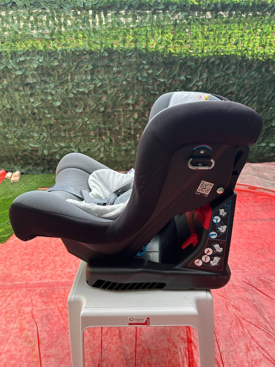 Детское автокресло Chicco Eletta Comfort