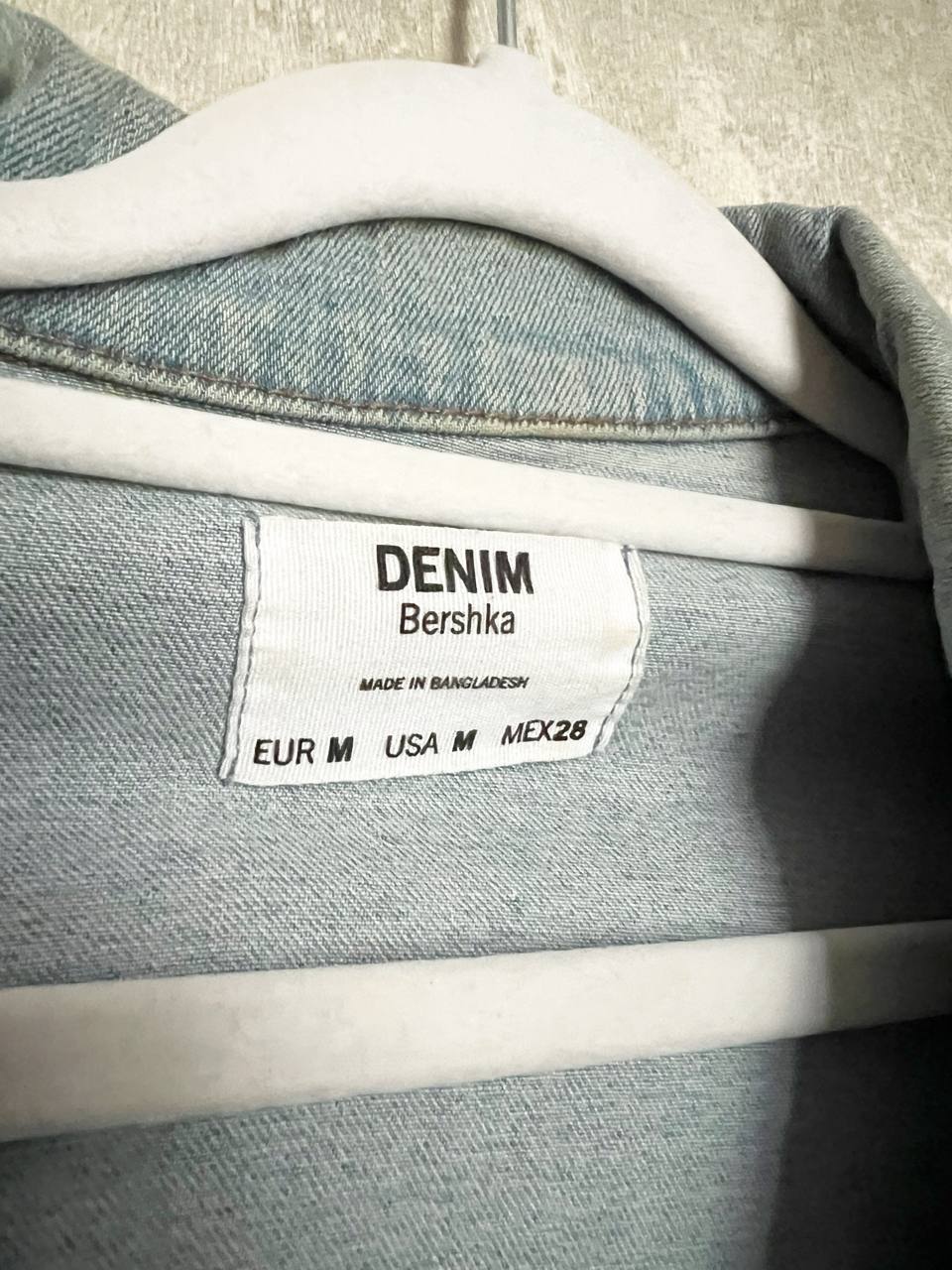 Джинсовка Bershka, размер M