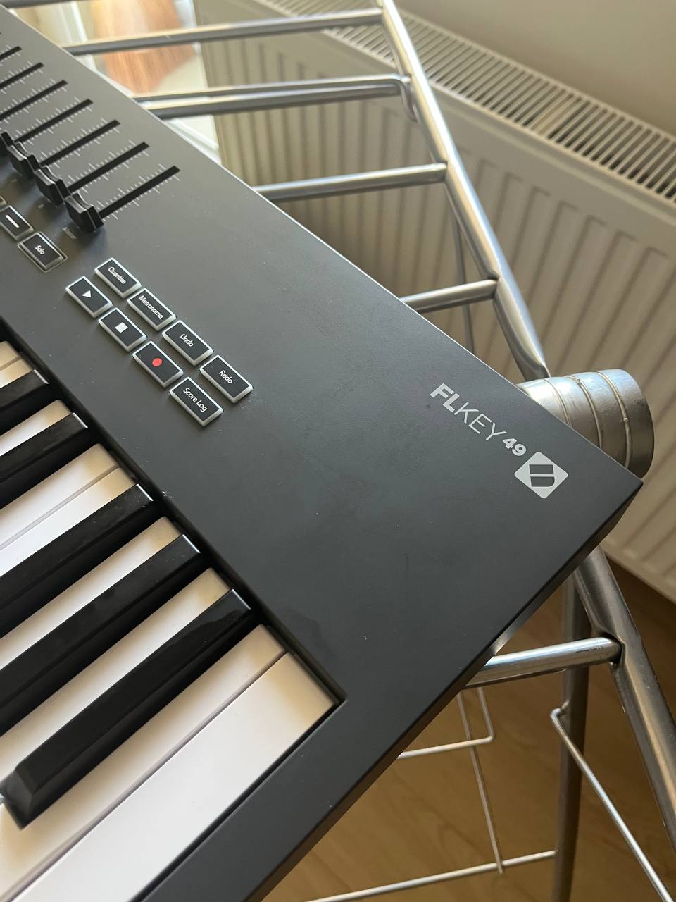 MIDI-клавиатура Novation FLkey 49