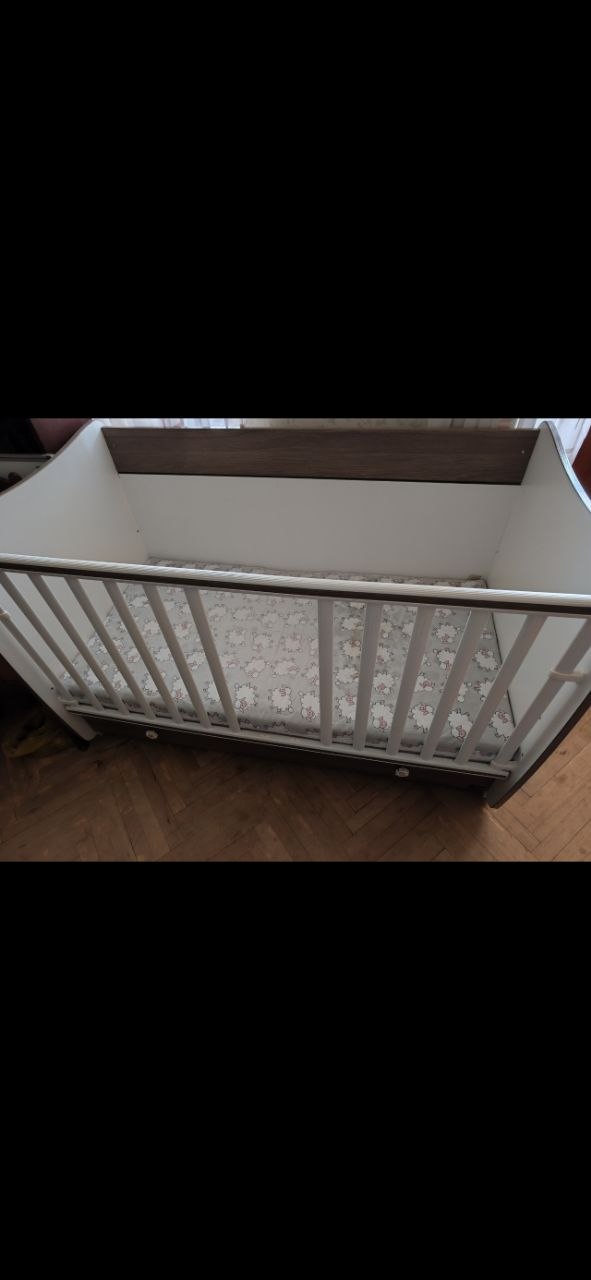 Lorelli 140x70 (детская кроватка/манеж)