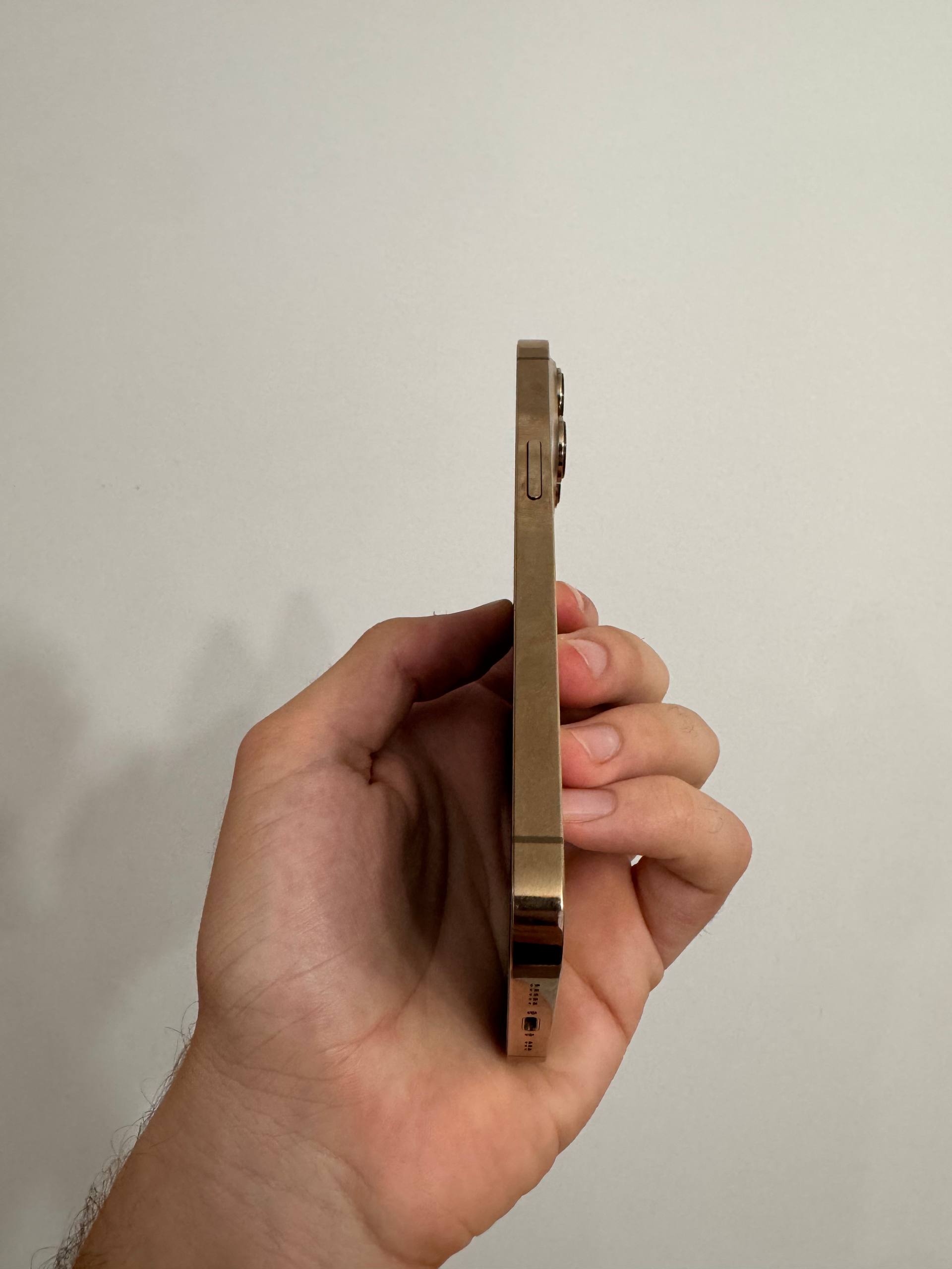 iPhone 13 Pro 128 GB SIM + eSIM