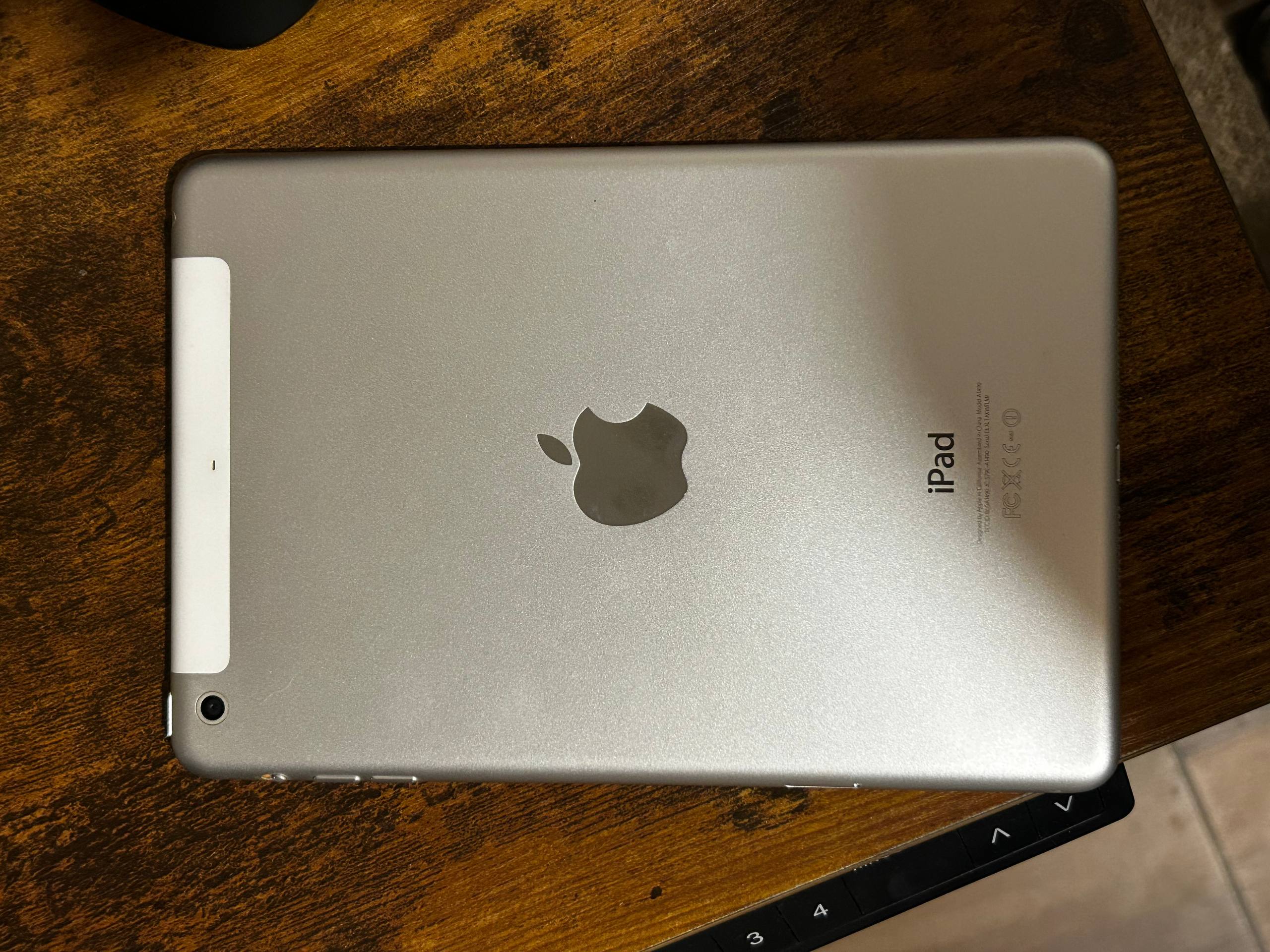 iPad mini 2, 64 ГБ