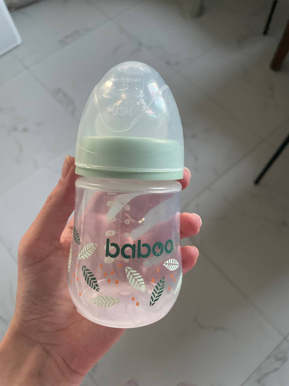 Бутылочка Baboo с листиками, новая