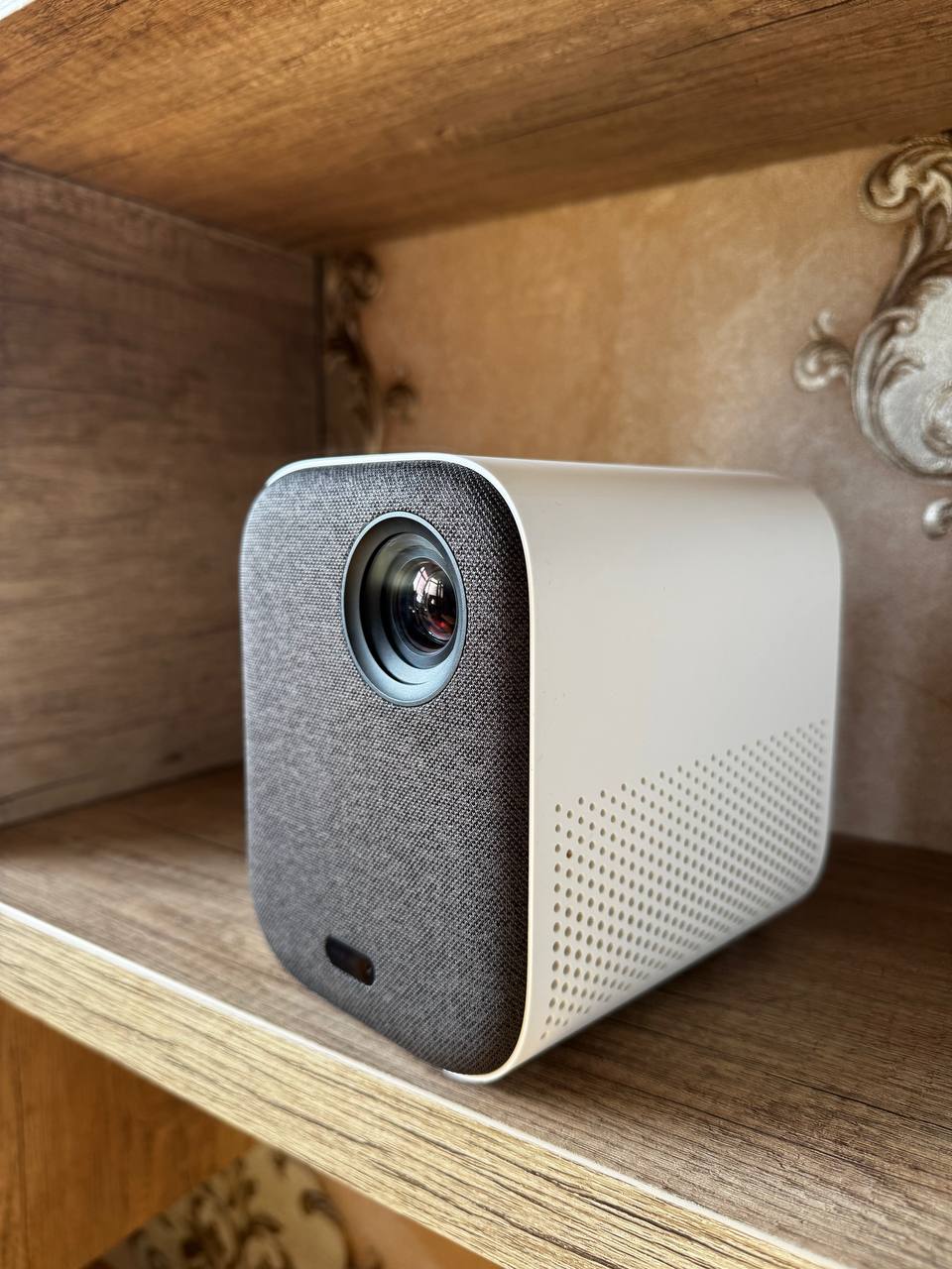 Проектор Xiaomi Mi Smart Compact Projector (M055MGN)