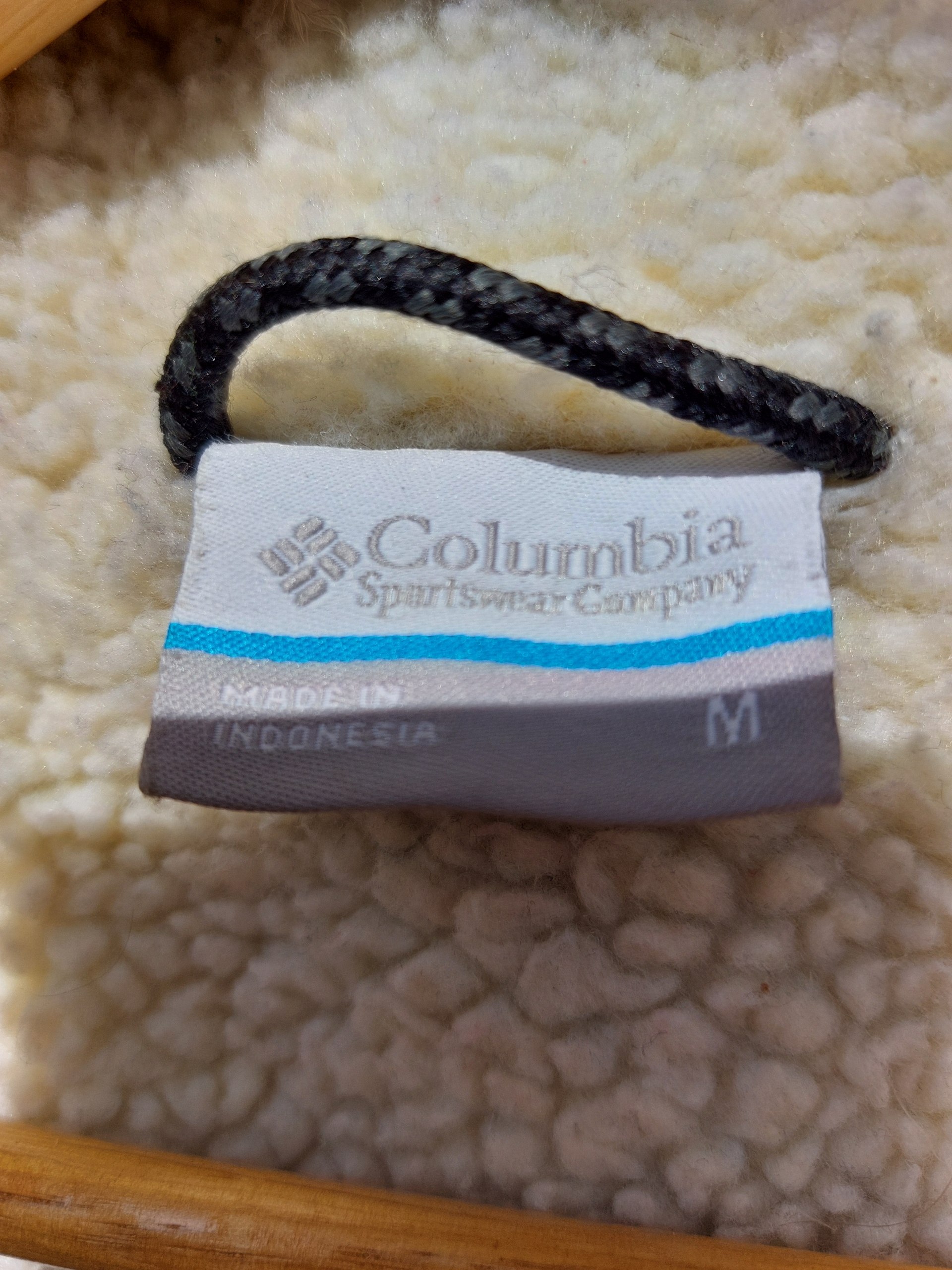 Женская куртка Columbia, размер M