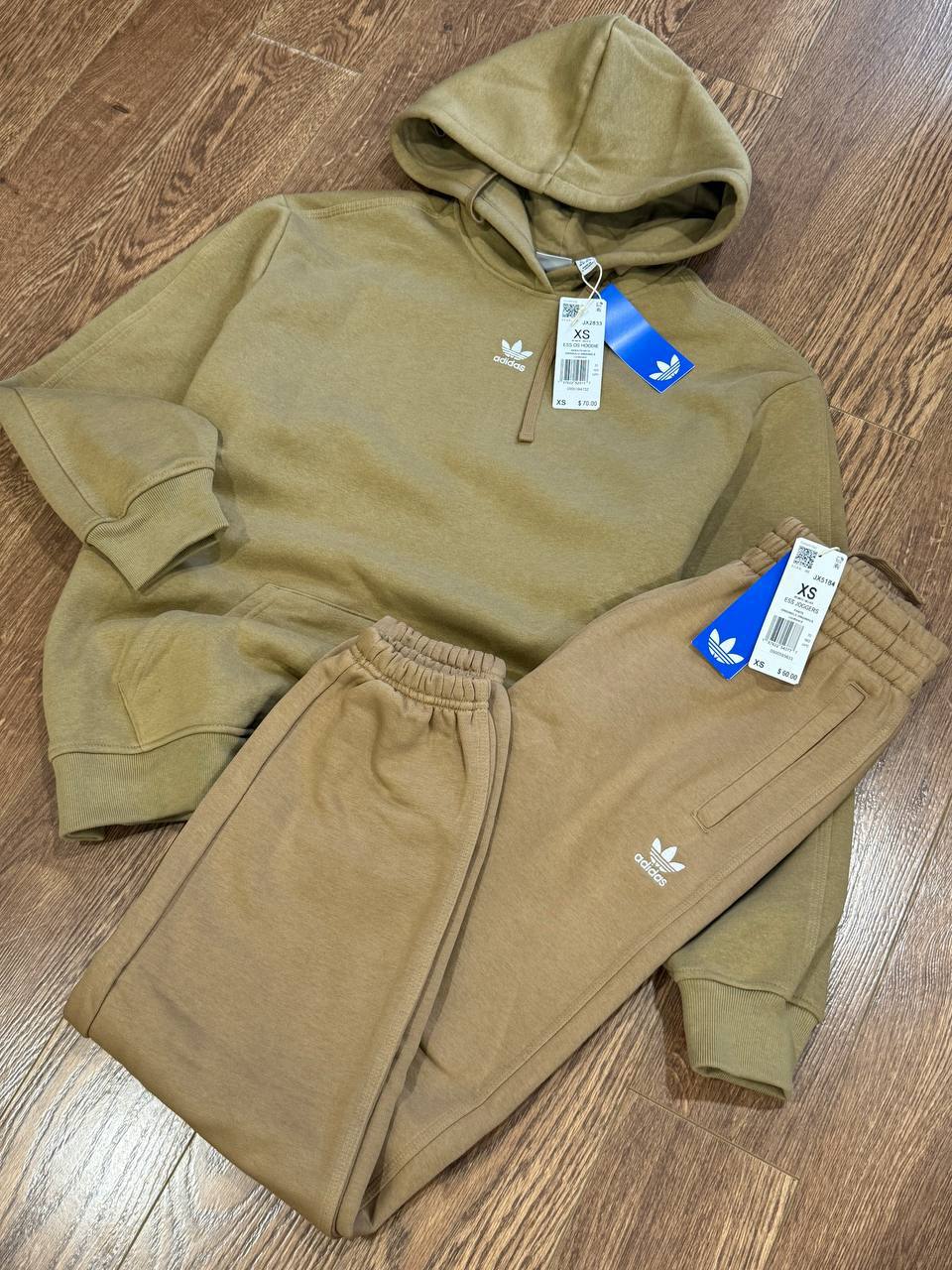 Костюм Adidas на флисе, размер XS