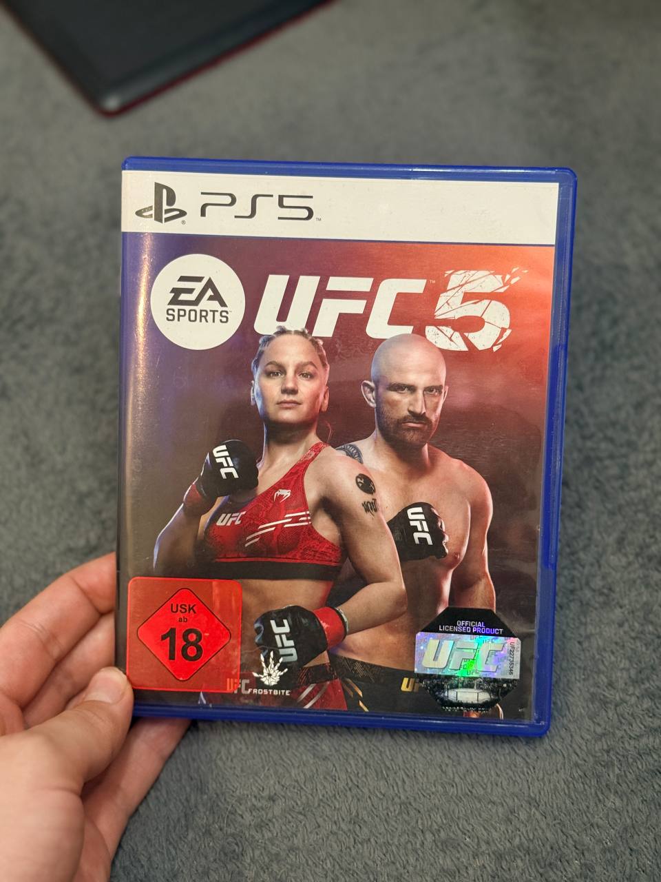Диск EA Sports UFC 5 для PlayStation 5