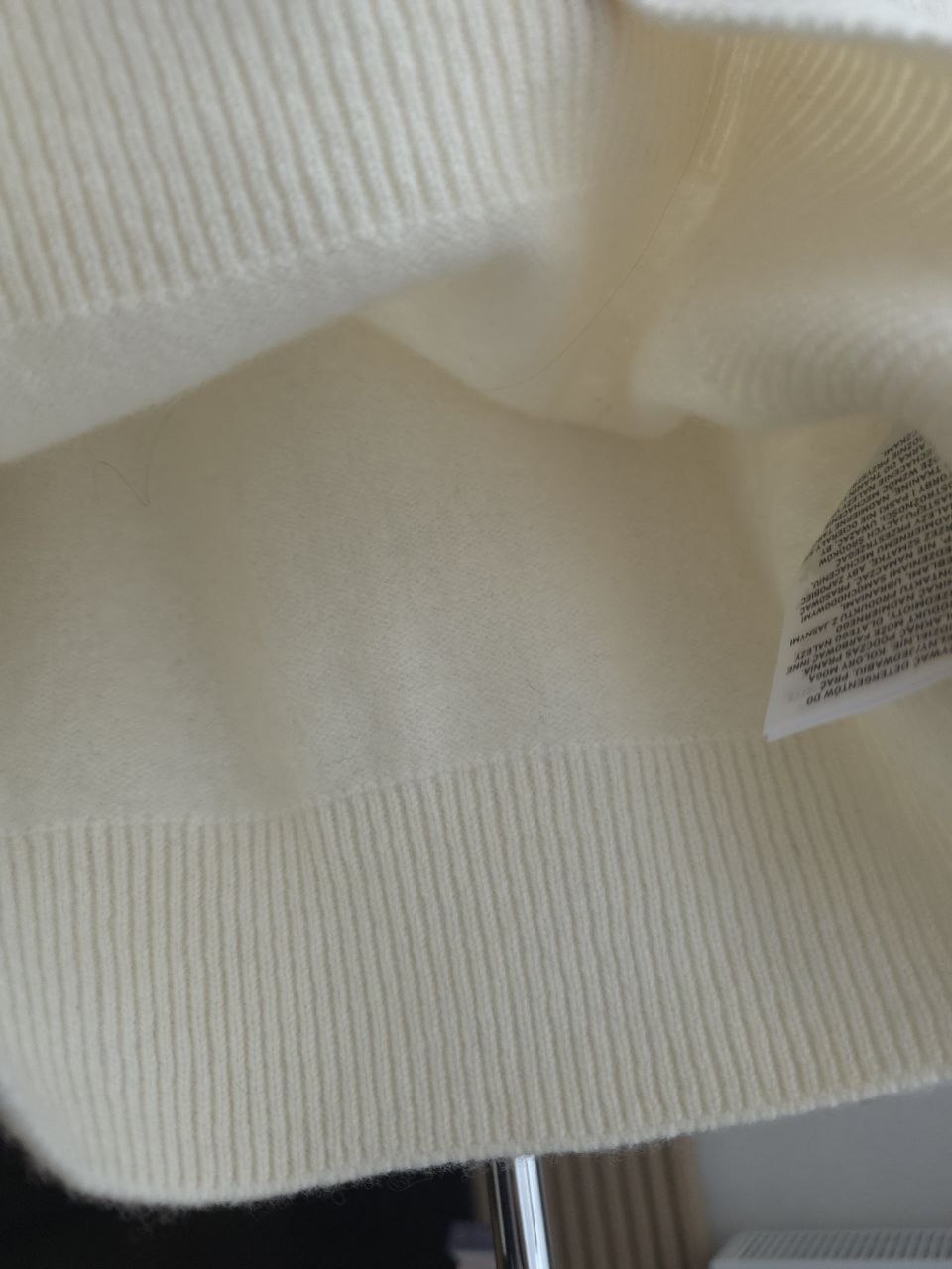 Шерстяная водолазка Uniqlo XS