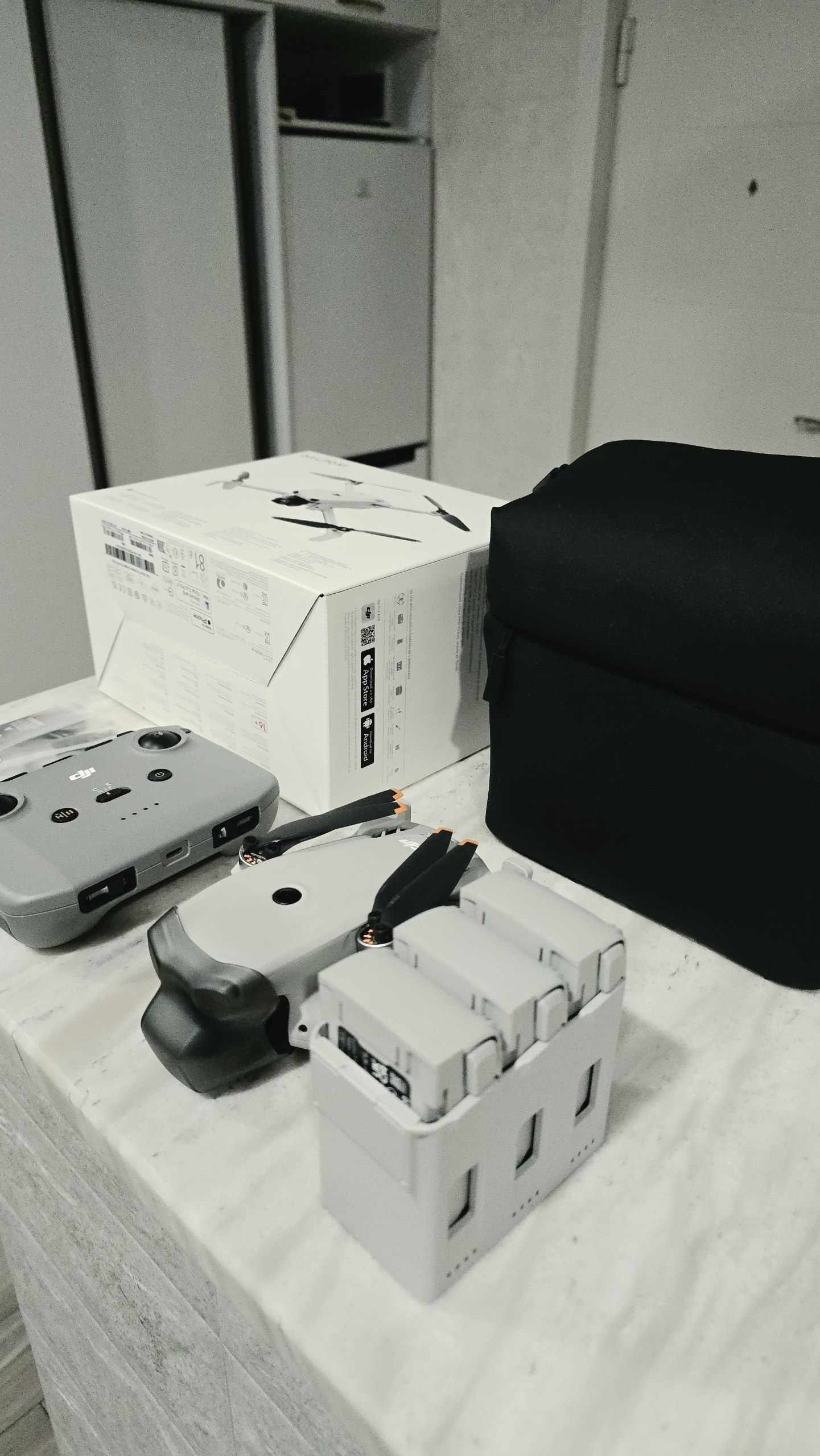 DJI Mini X1 Adventure Combo дрон