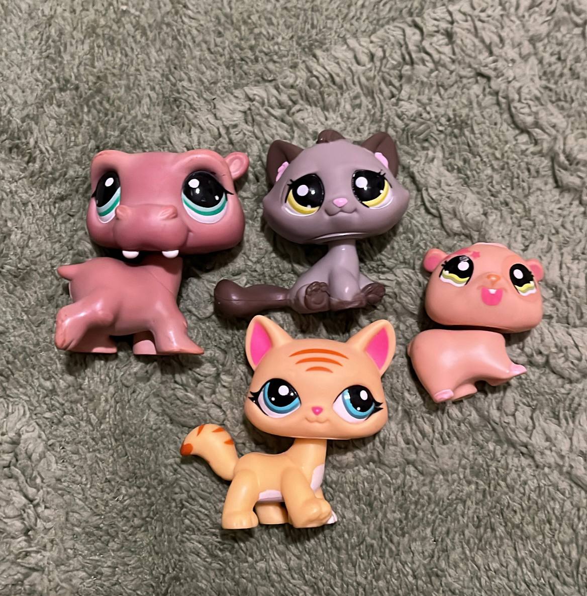 Лот с фигурками Little Pet Shop