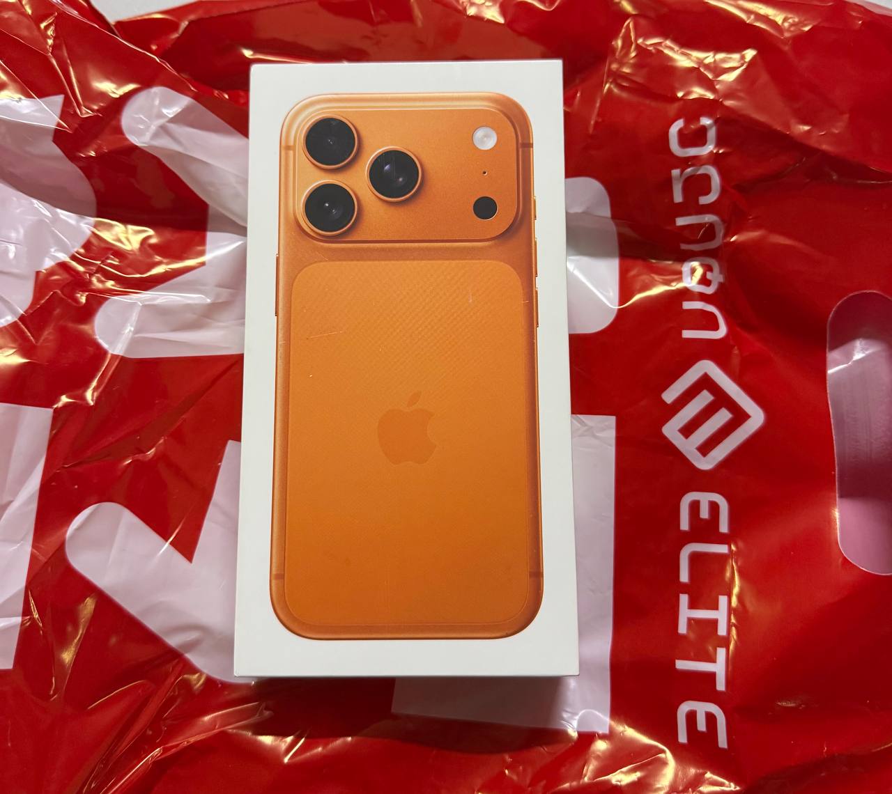 iPhone 17 Pro 256 ГБ (SIM + eSIM)
