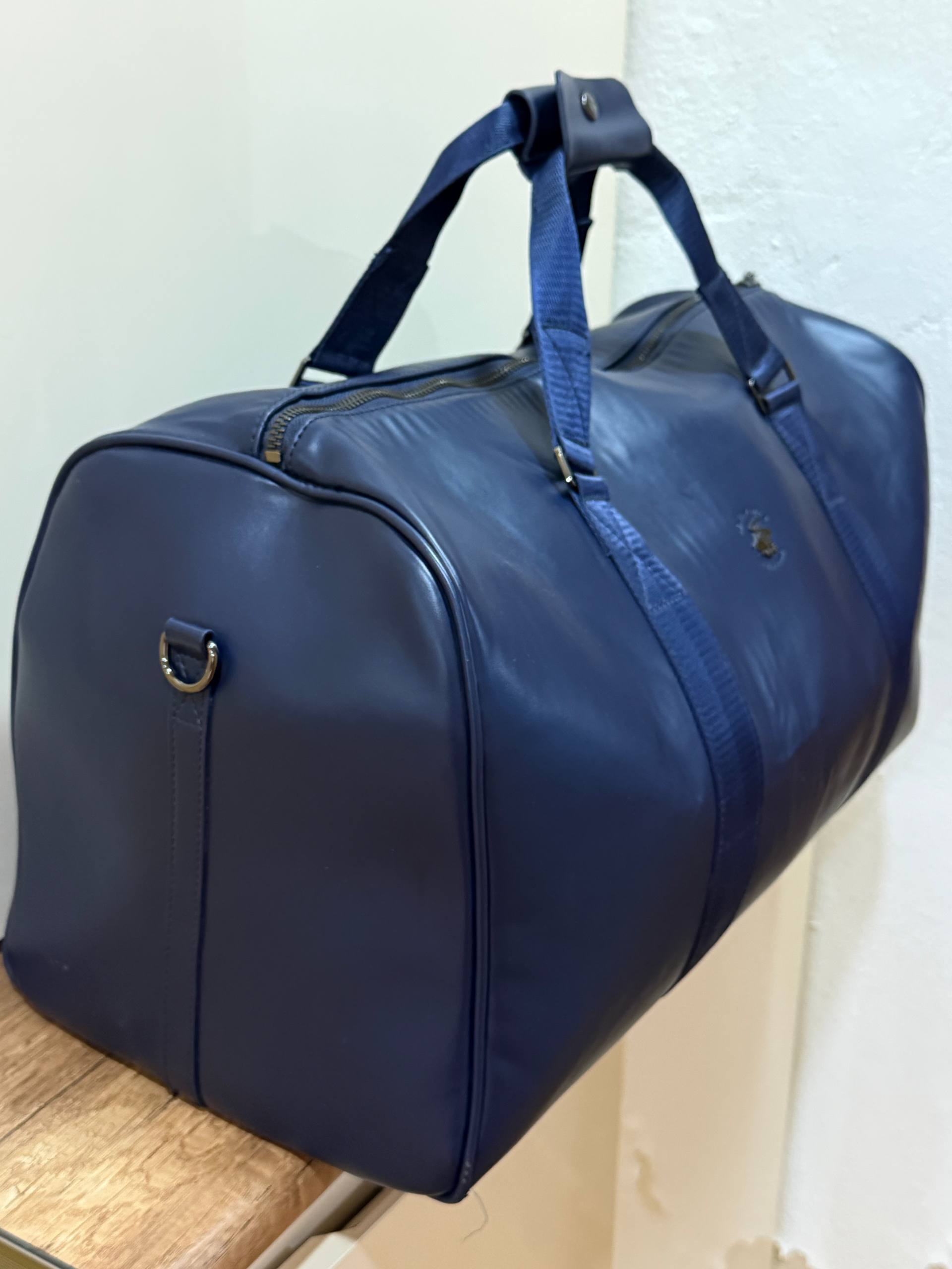 Спортивно-дорожная сумка Beverly Hills Polo 50х26х26